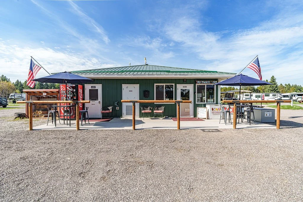 WhisperingPines-09686.jpg