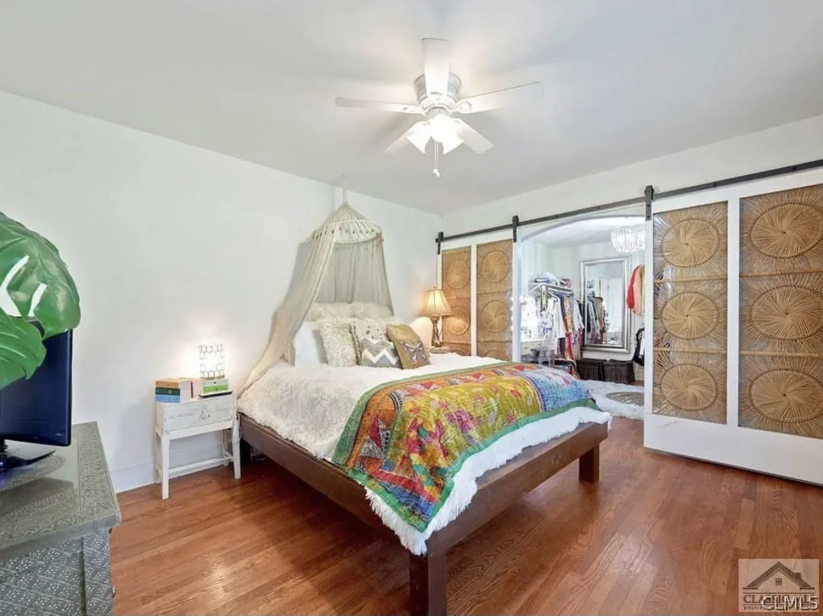 AFTER - Bedroom