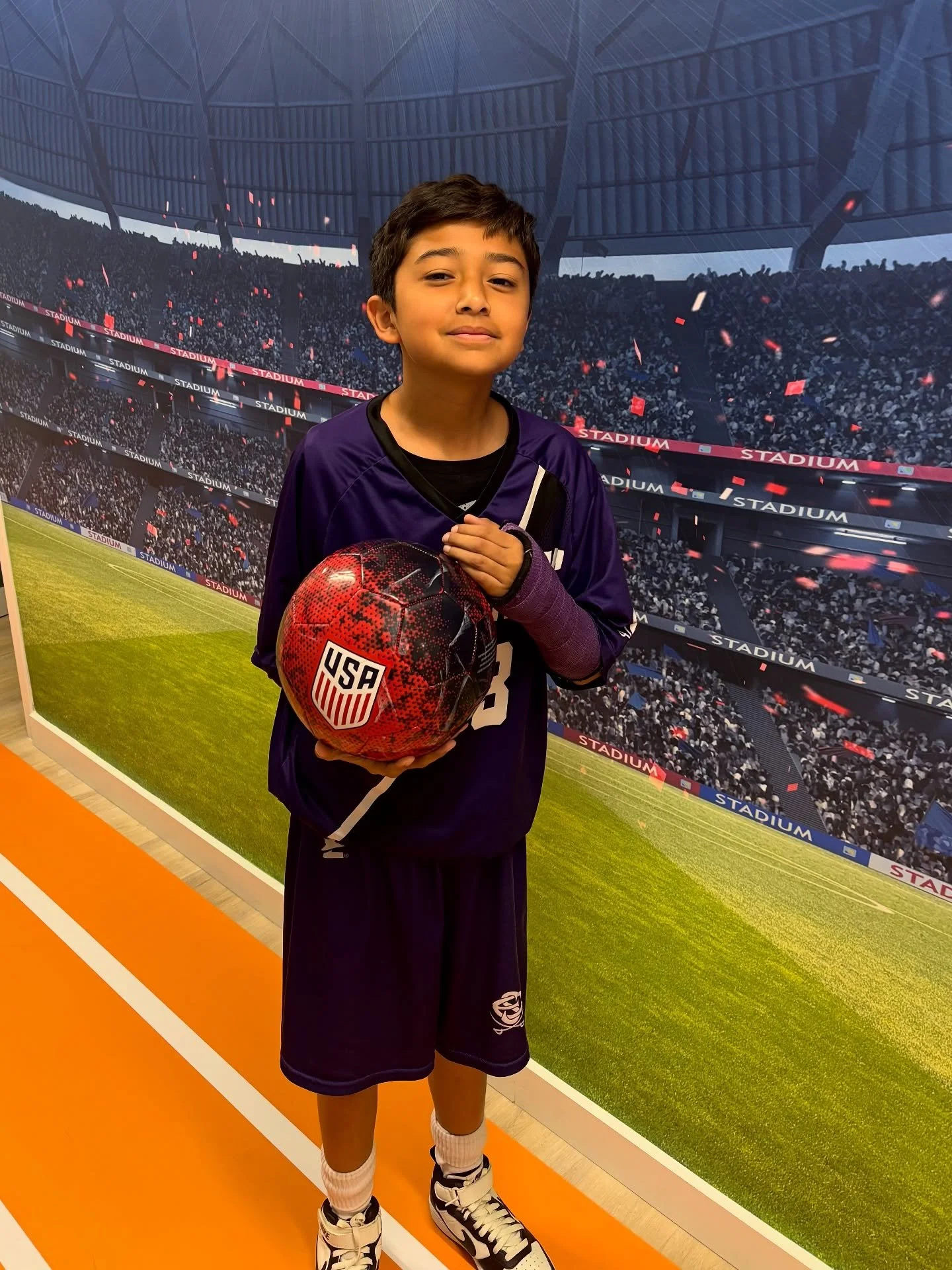 Team spirit on another level! Love this matching cast to uniform combo! #teamspirit #uniform #pediatricorthopedics #cast #soccer #goteam #💜 #⚽️ #KIDSOrthoNJ