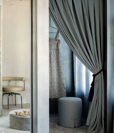 rodeo_drive_lime_wash_design_commercial_store5.50 PM.png