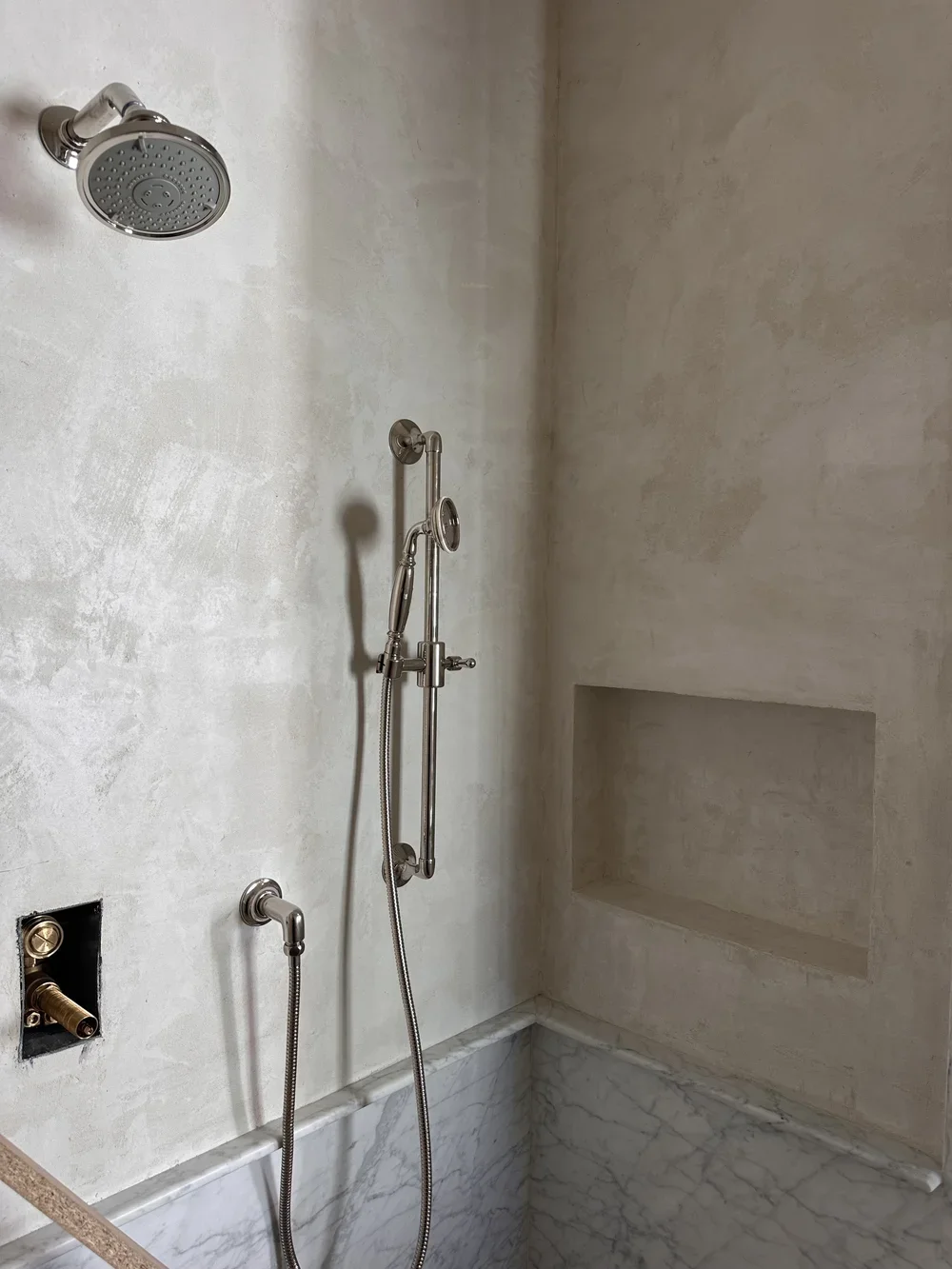 Tadelakt Bathroom Los Angeles
