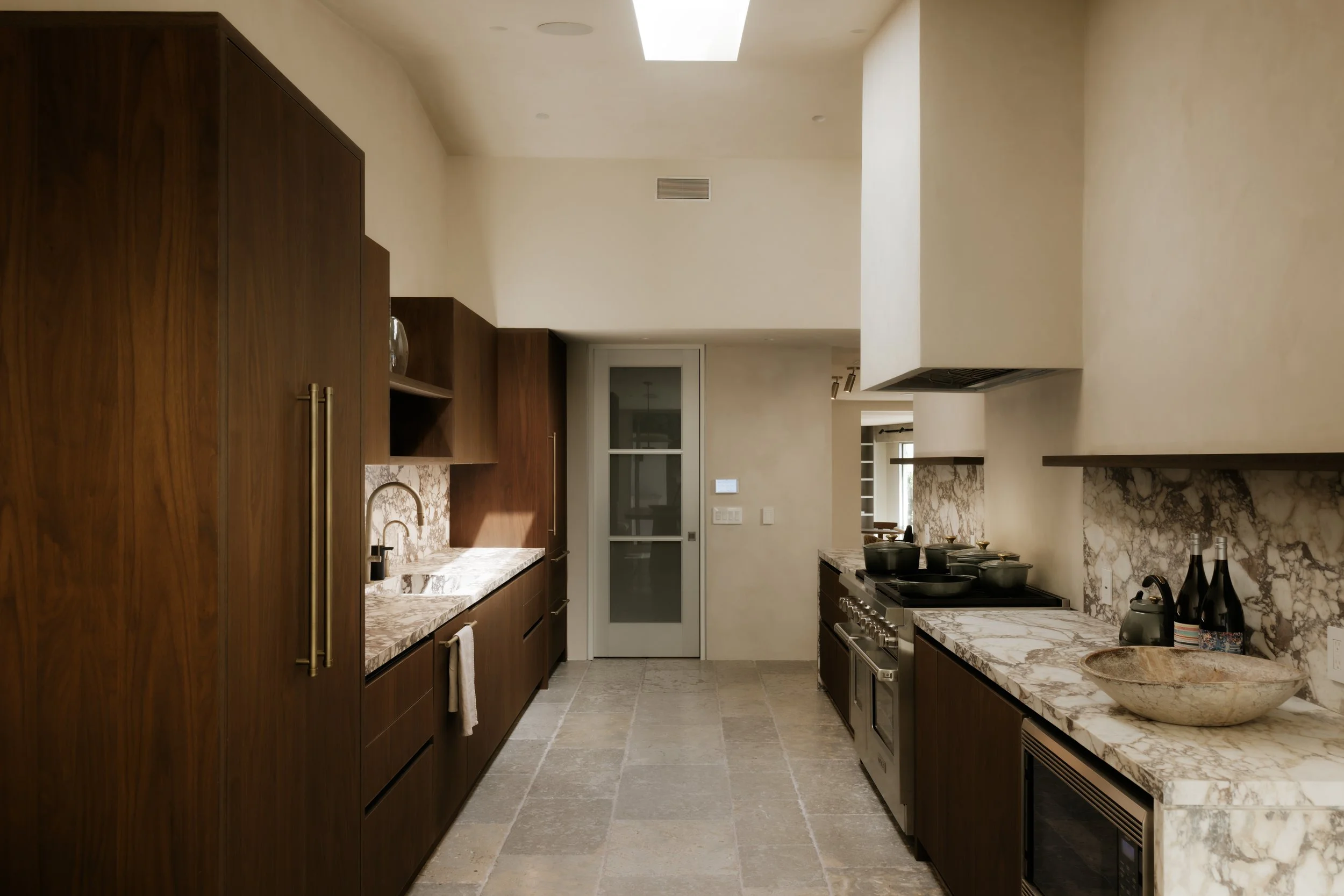 Doheny_limewash_plaster_home90.JPG