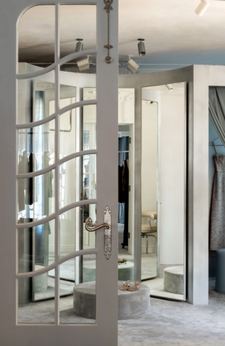 rodeo_drive_lime_wash_design_commercial_store5.42 PM.png
