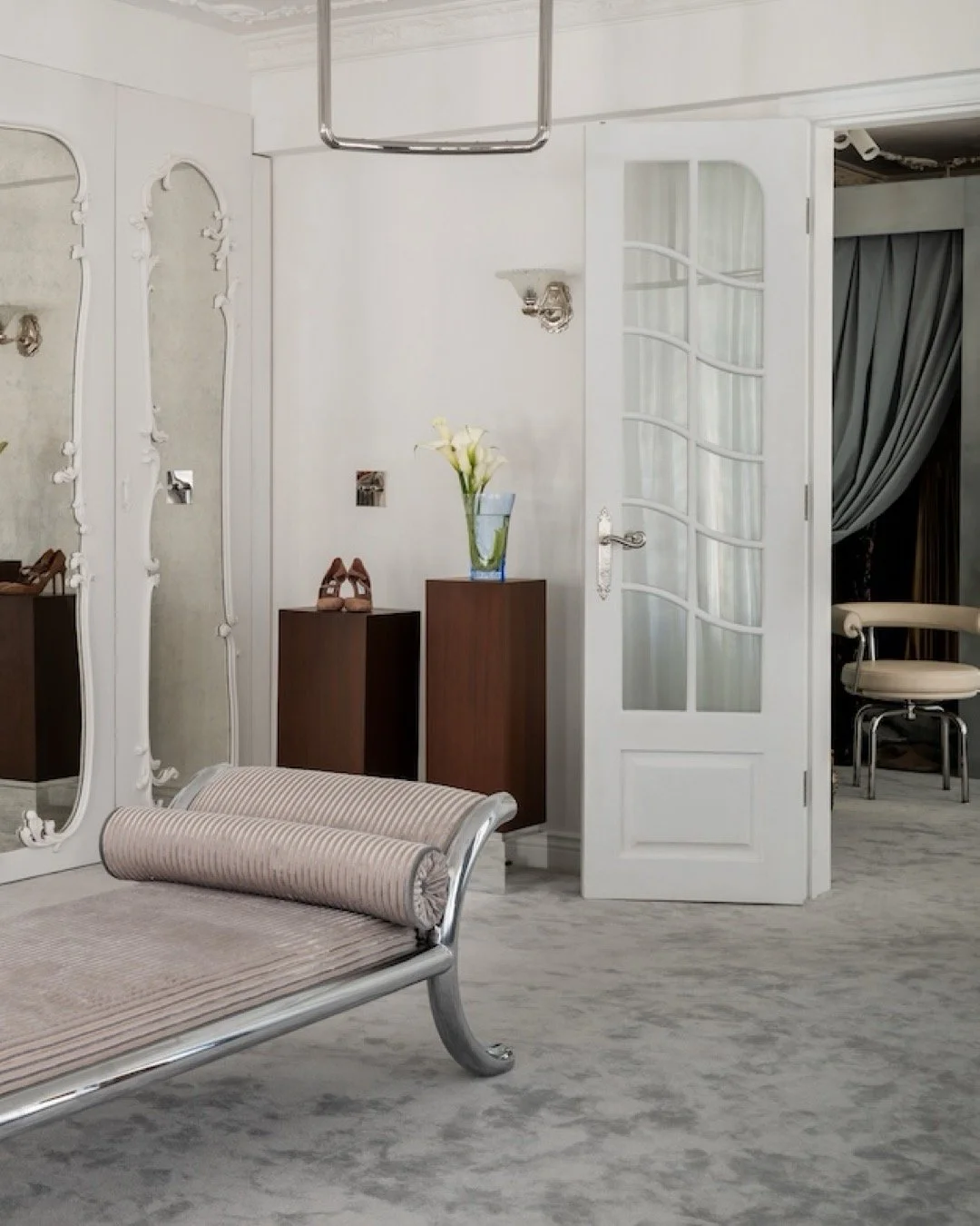 rodeo_drive_lime_wash_design_commercial_store6.JPG