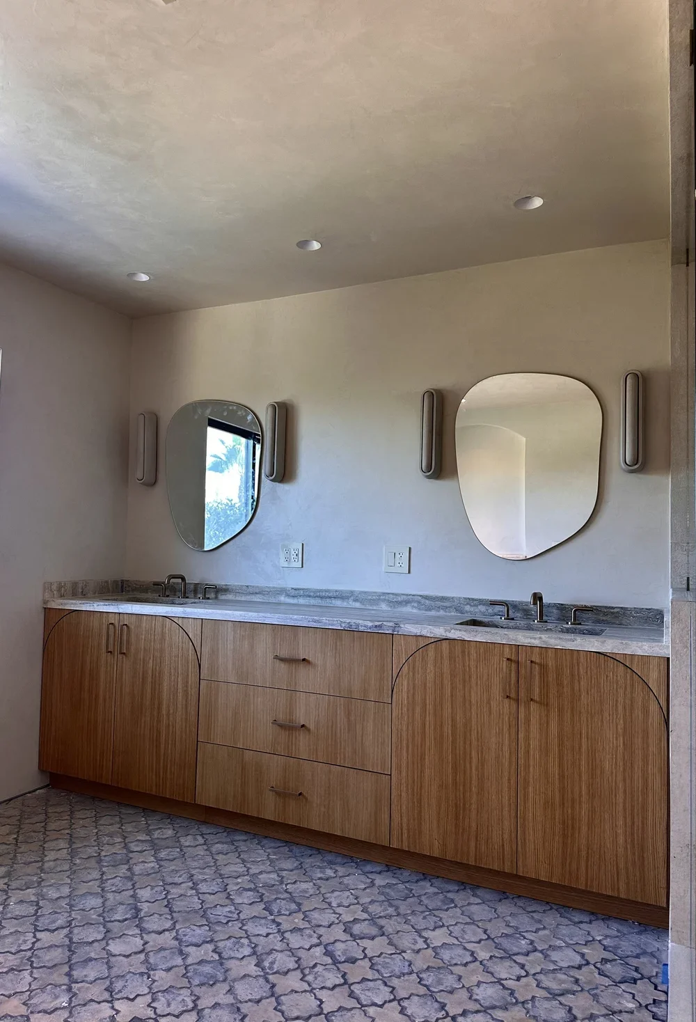 Lime wash Los Angeles