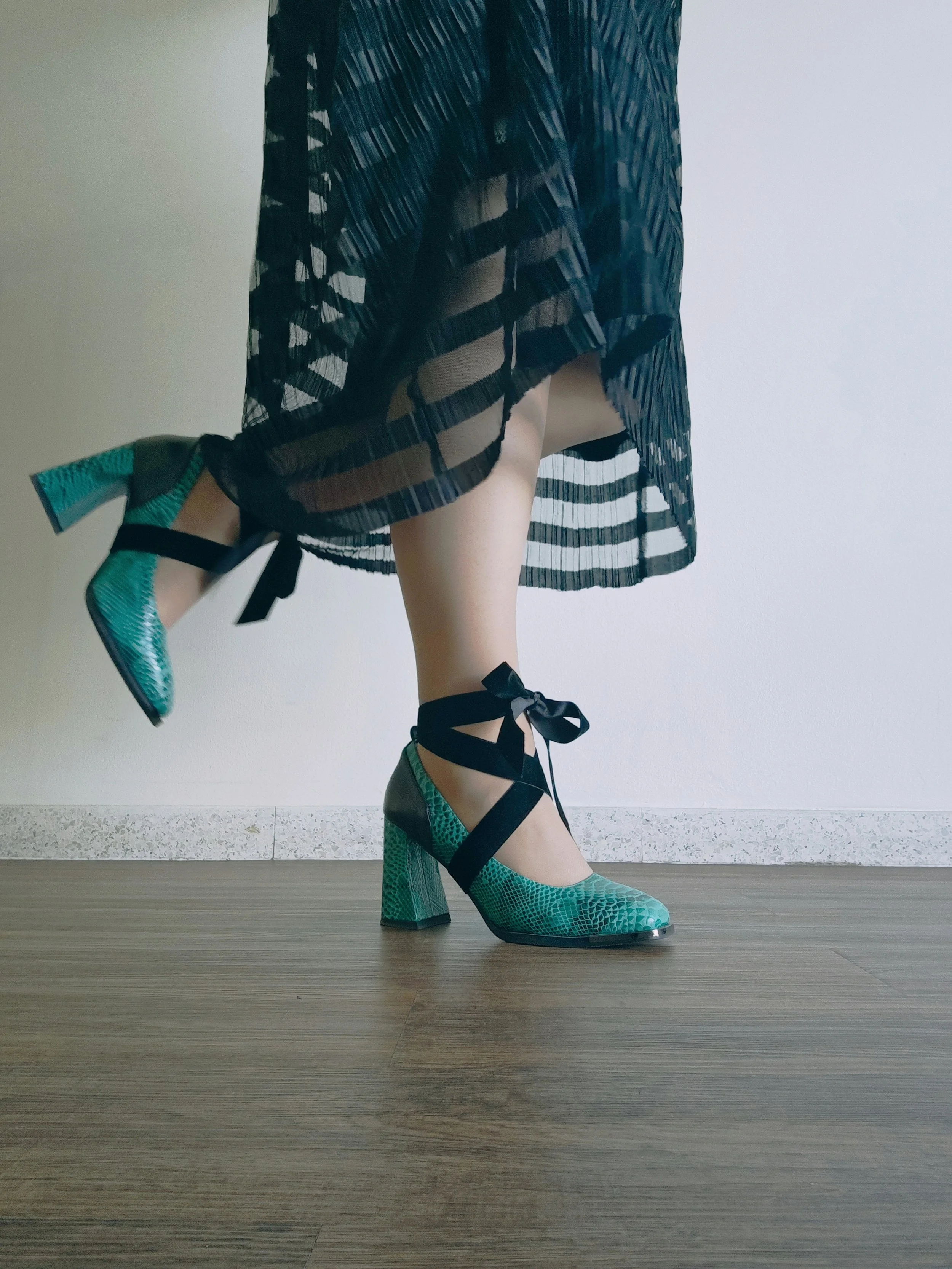 Dramatic Essence Prints