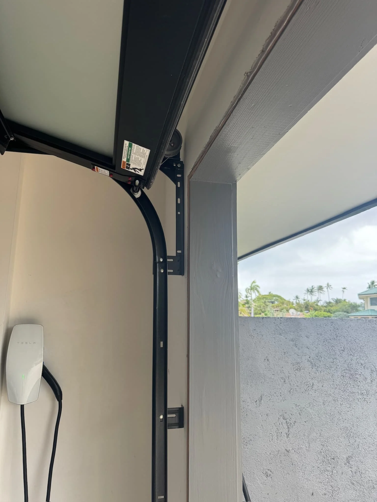 Hale Partners Hawaii Telsa Charger installation