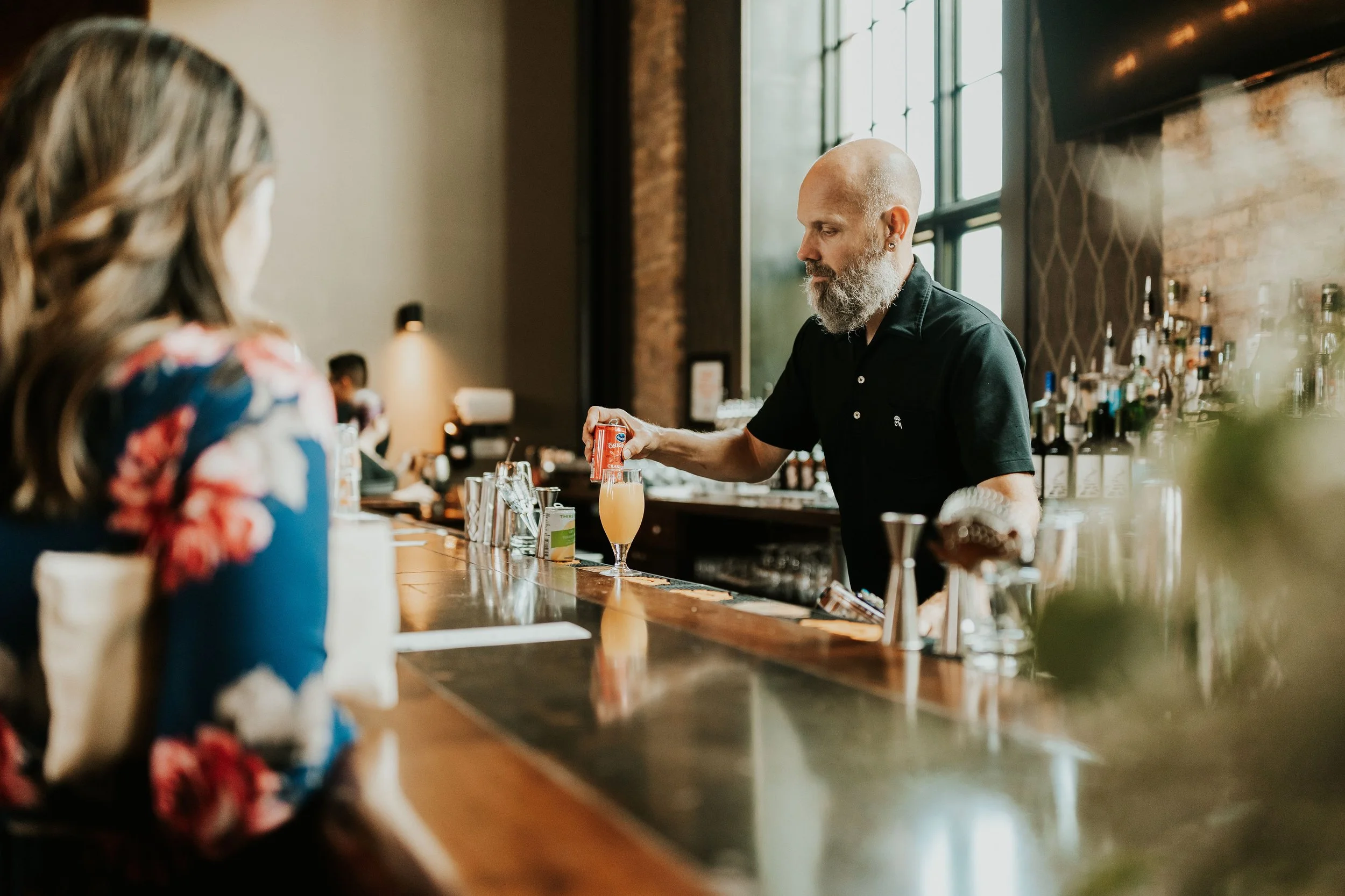 bar1.jpg
