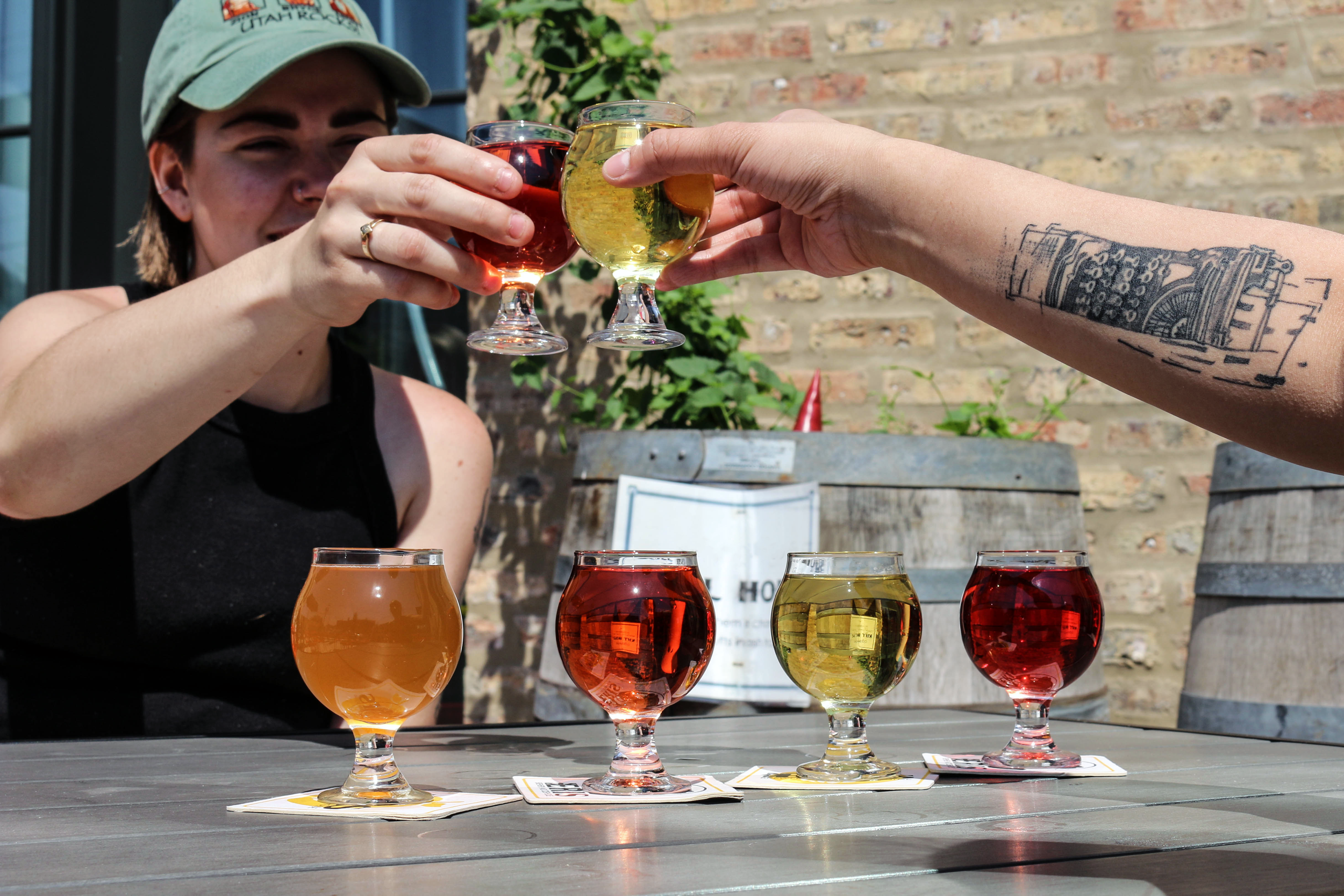 Ciders on Patio (4) © Alycia Stack 2018_cheers.png