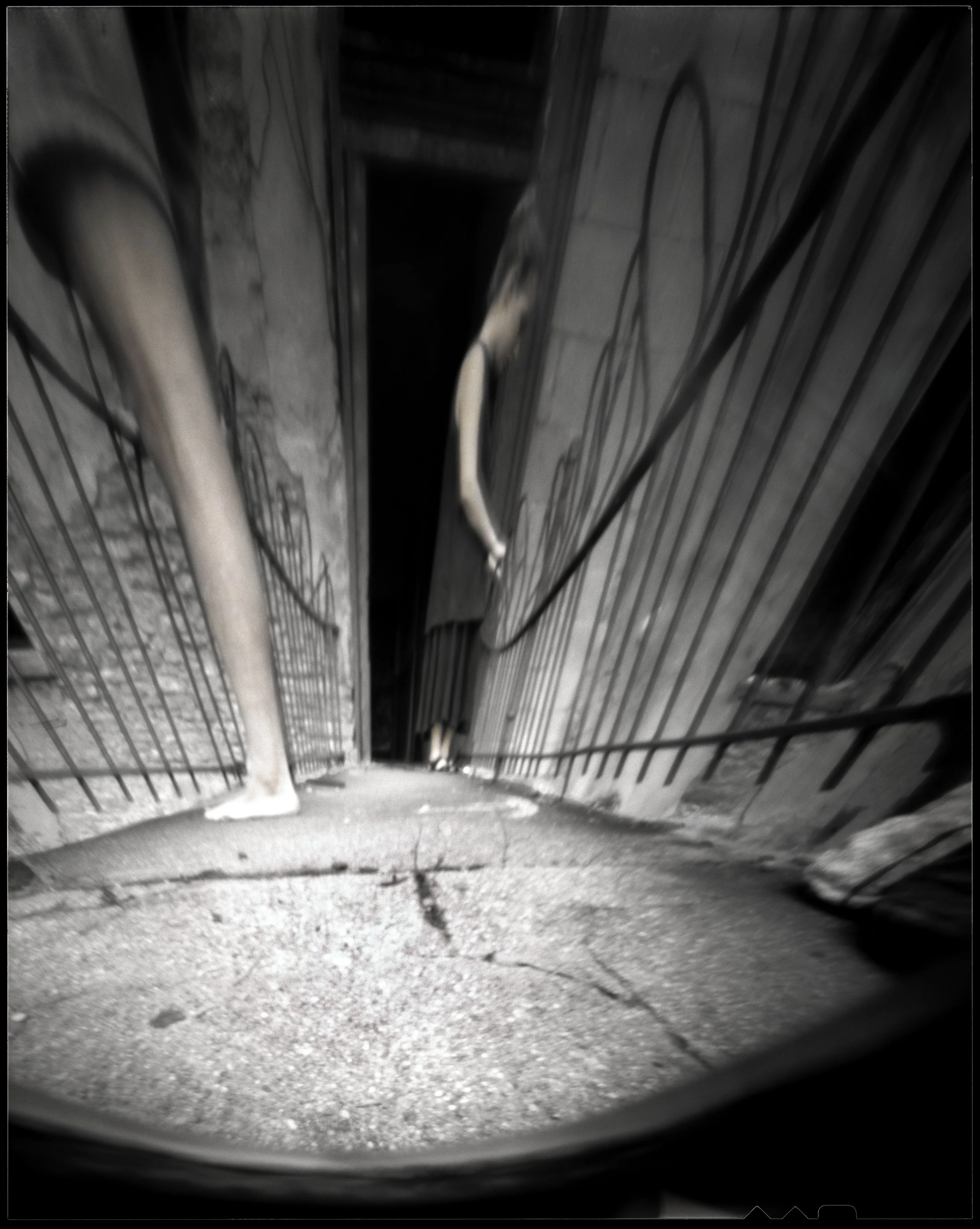 sarah w-legs-Edit copy.jpg
