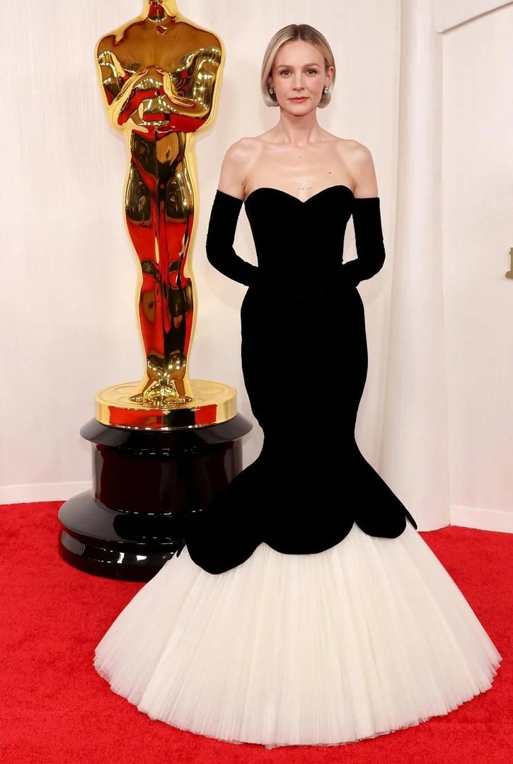 CAREY MULLIGAN OSCARS 24


