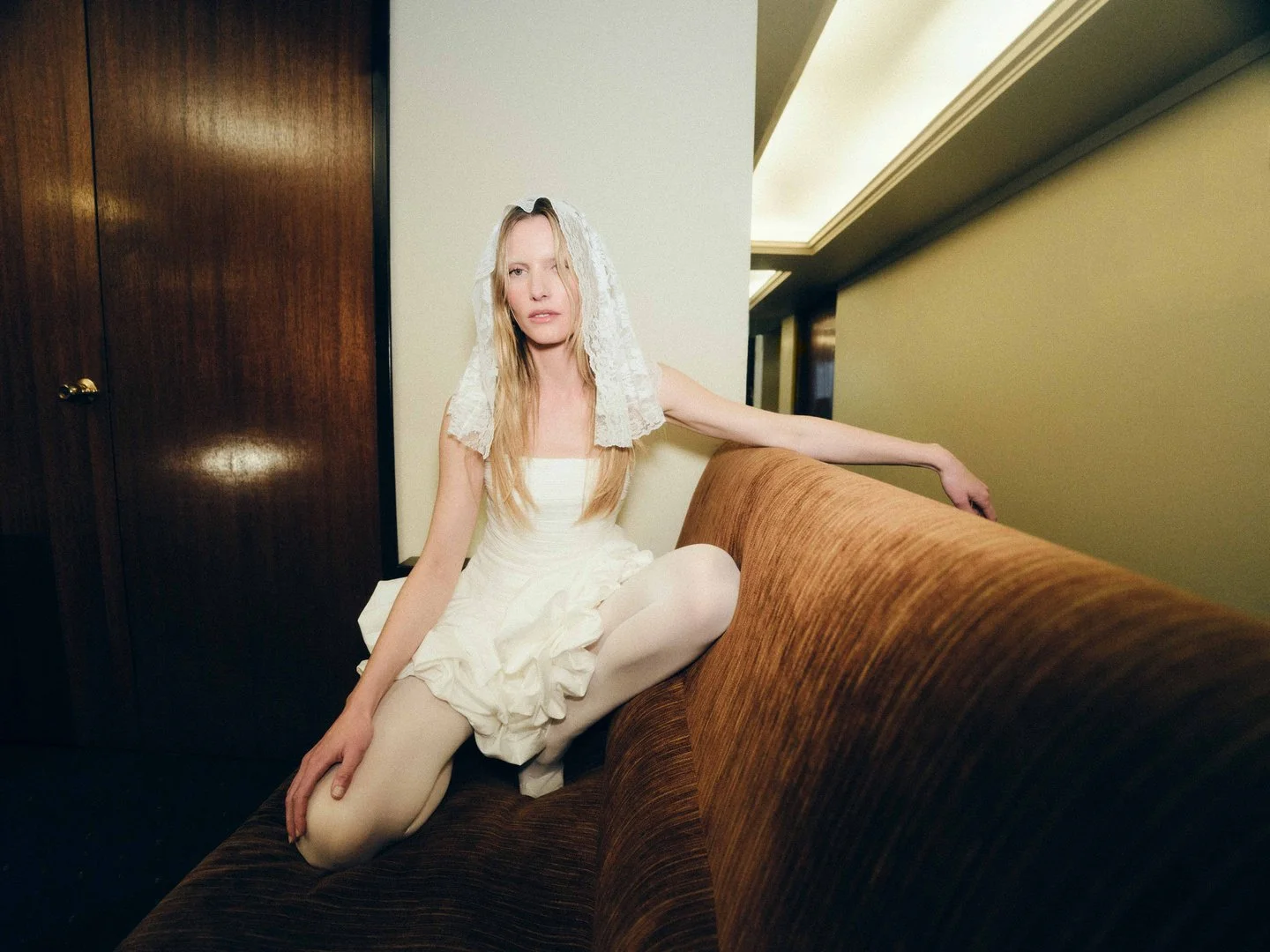 AJE BRIDAL 25