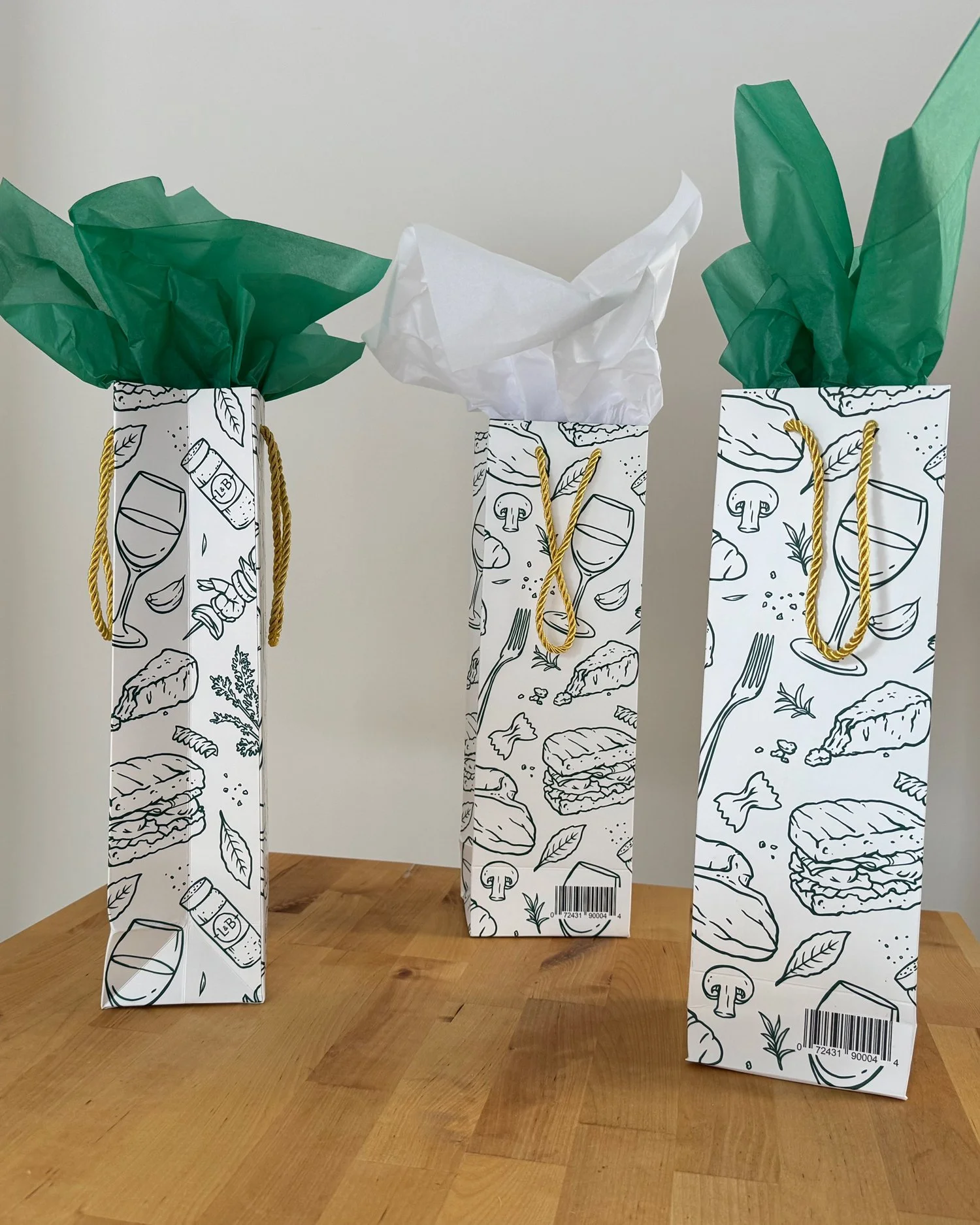 erika-schumacher-lunds-gift-bags-2.jpg