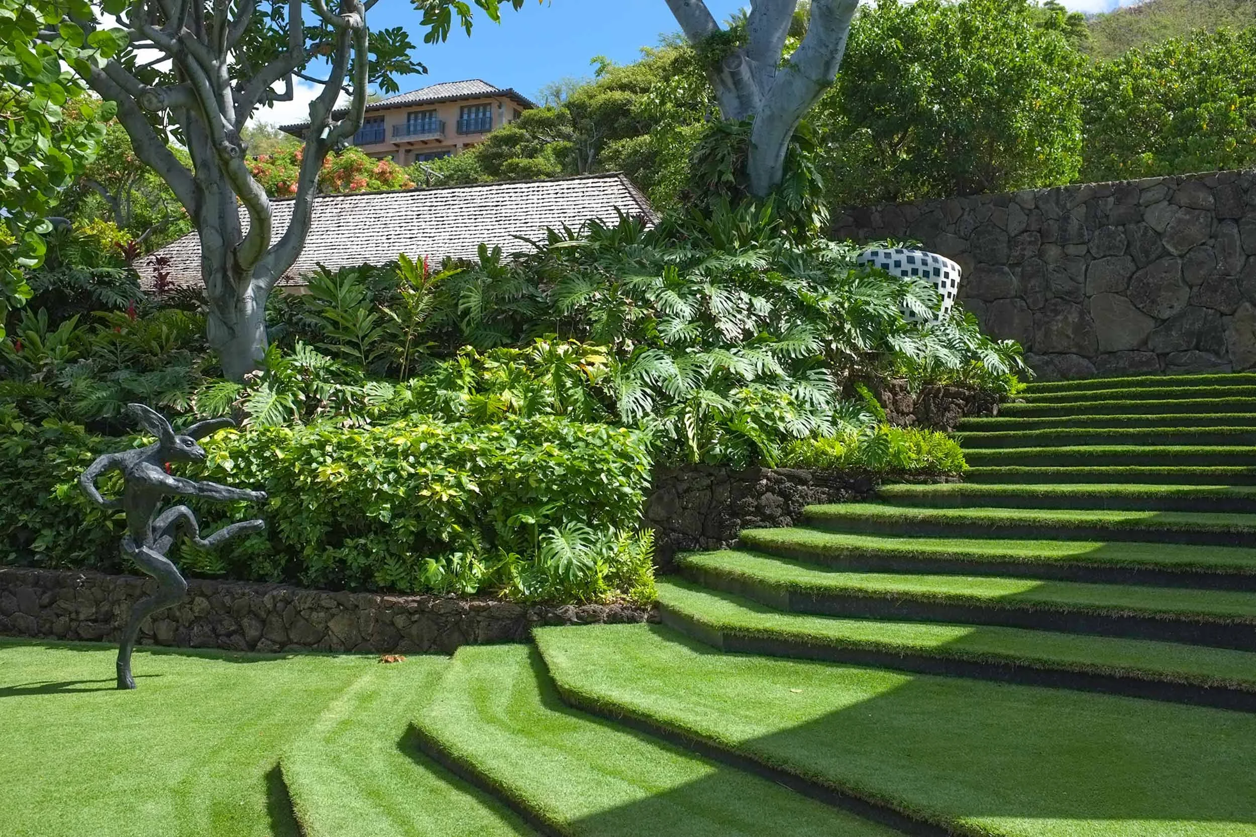 diamond-head-1.jpg