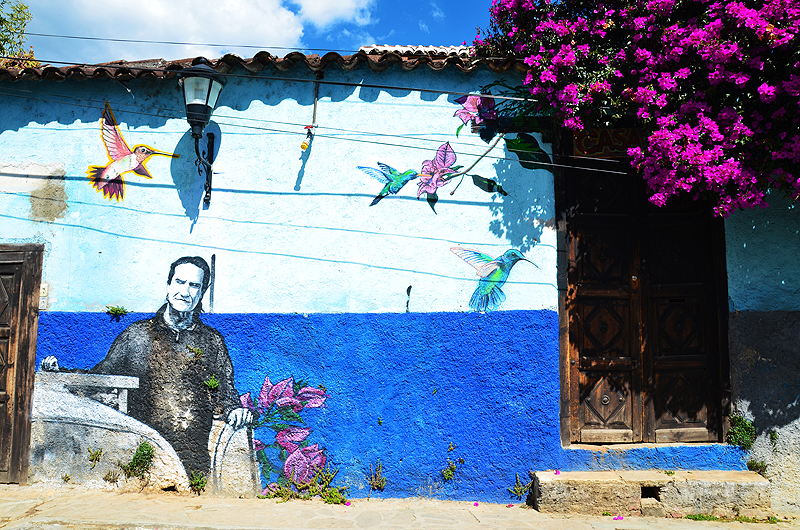 SAN CRISTOBAL DE LAS AWESOME