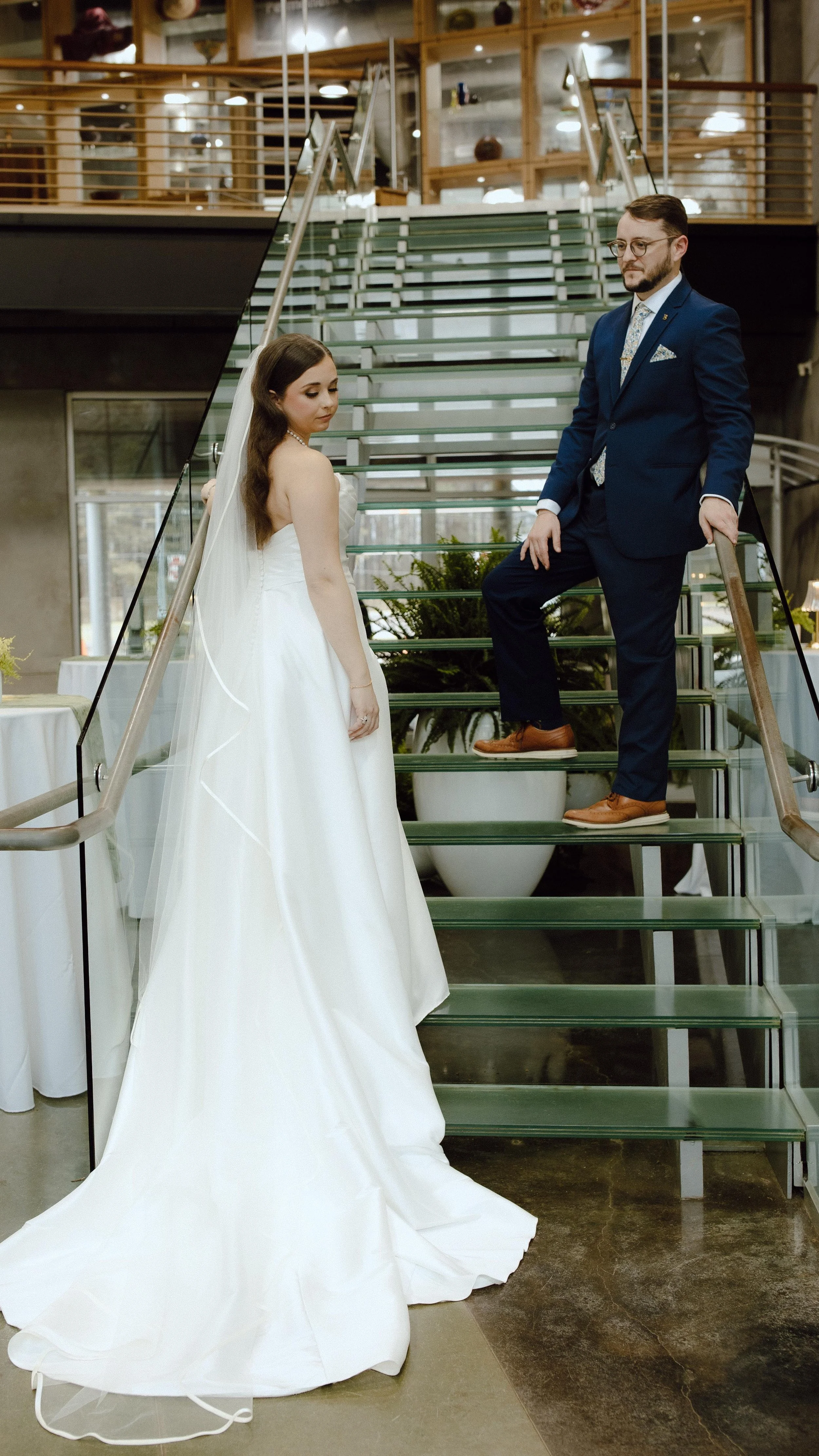 Sitting on so much BTS, so y’all hold tight as I continue to share all the videos from this past year. I lovedddd this wedding, but what I loved even more is working with second shooter and videographer that you can bounce all the creative idea