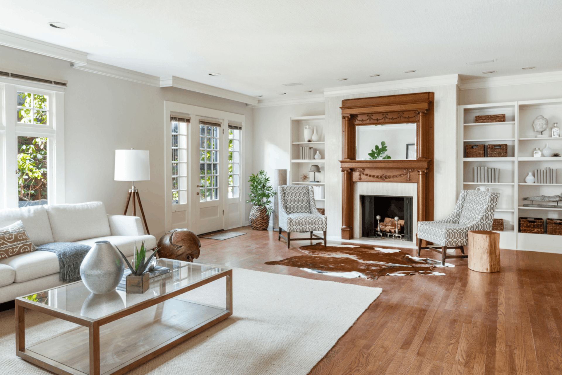 mixed metals in luxury interior design