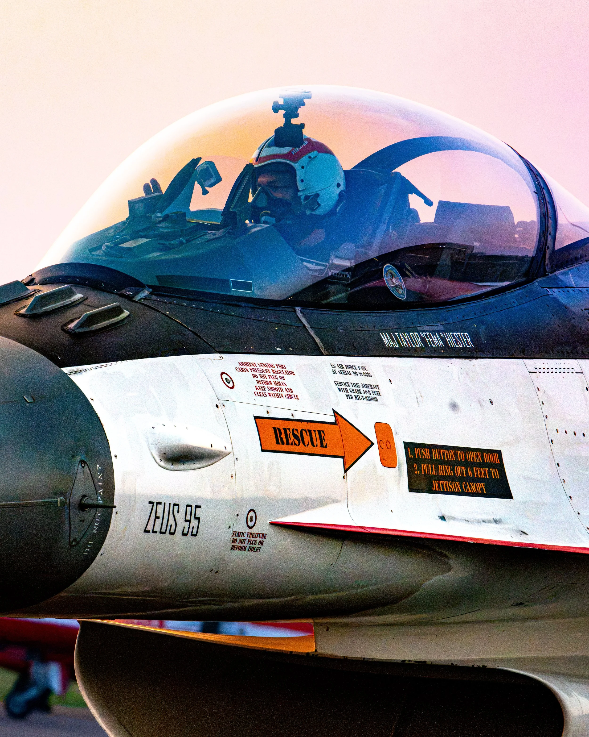 EF-64.jpg