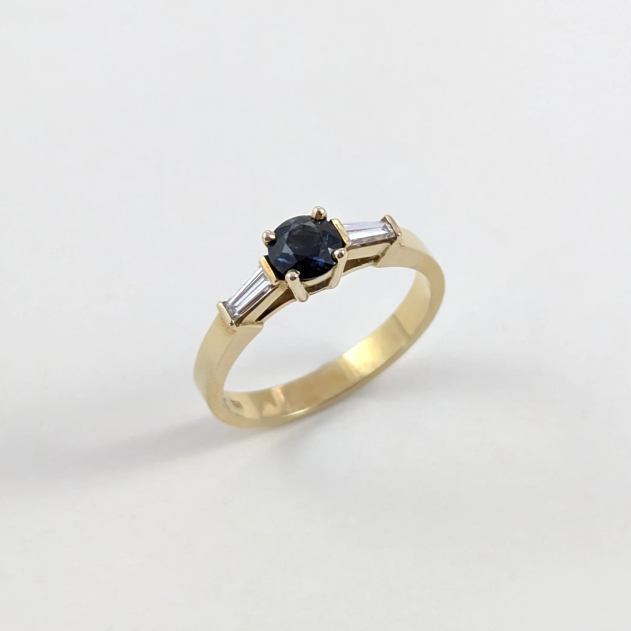 Natural Sapphire and Diamond Ring