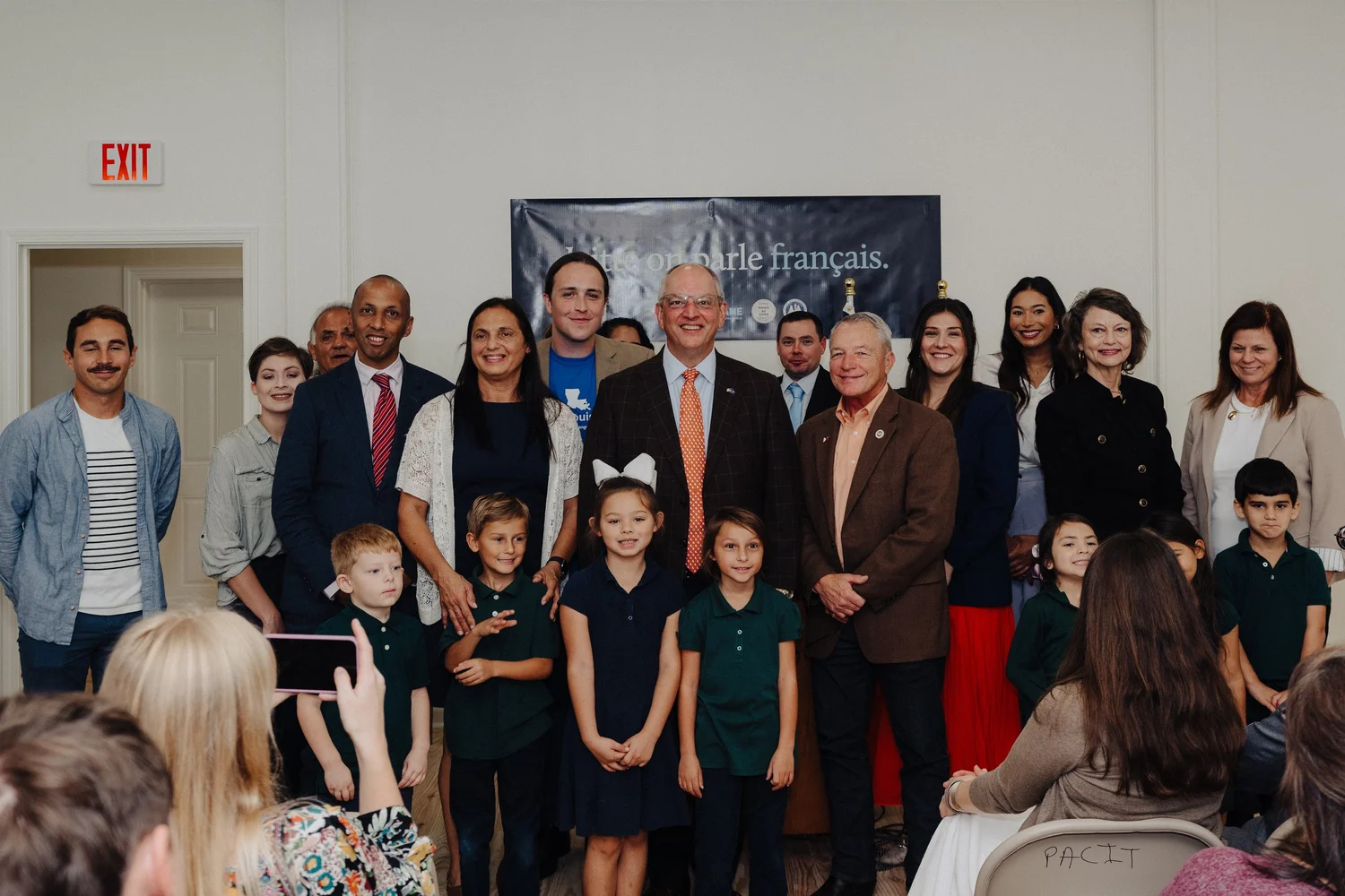About 1 — École PointeauChien