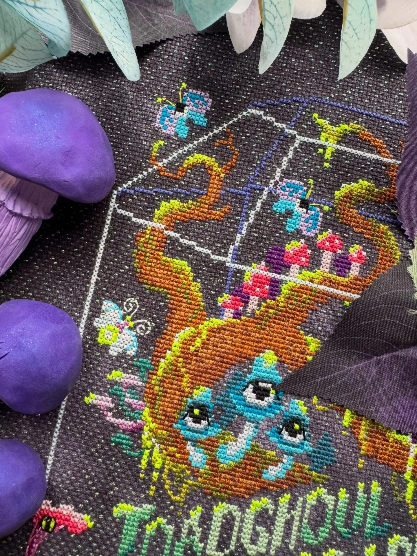 🍄Toadghoul Terrorarium Part 9🍄

These bright red mushrooms with white scales are inspired by the iconic Fly Agaric 🍄

If you&rsquo;ve purchased the SAL, you should have received an email with the pattern. Let me know if you didn&rsquo;t get my ema