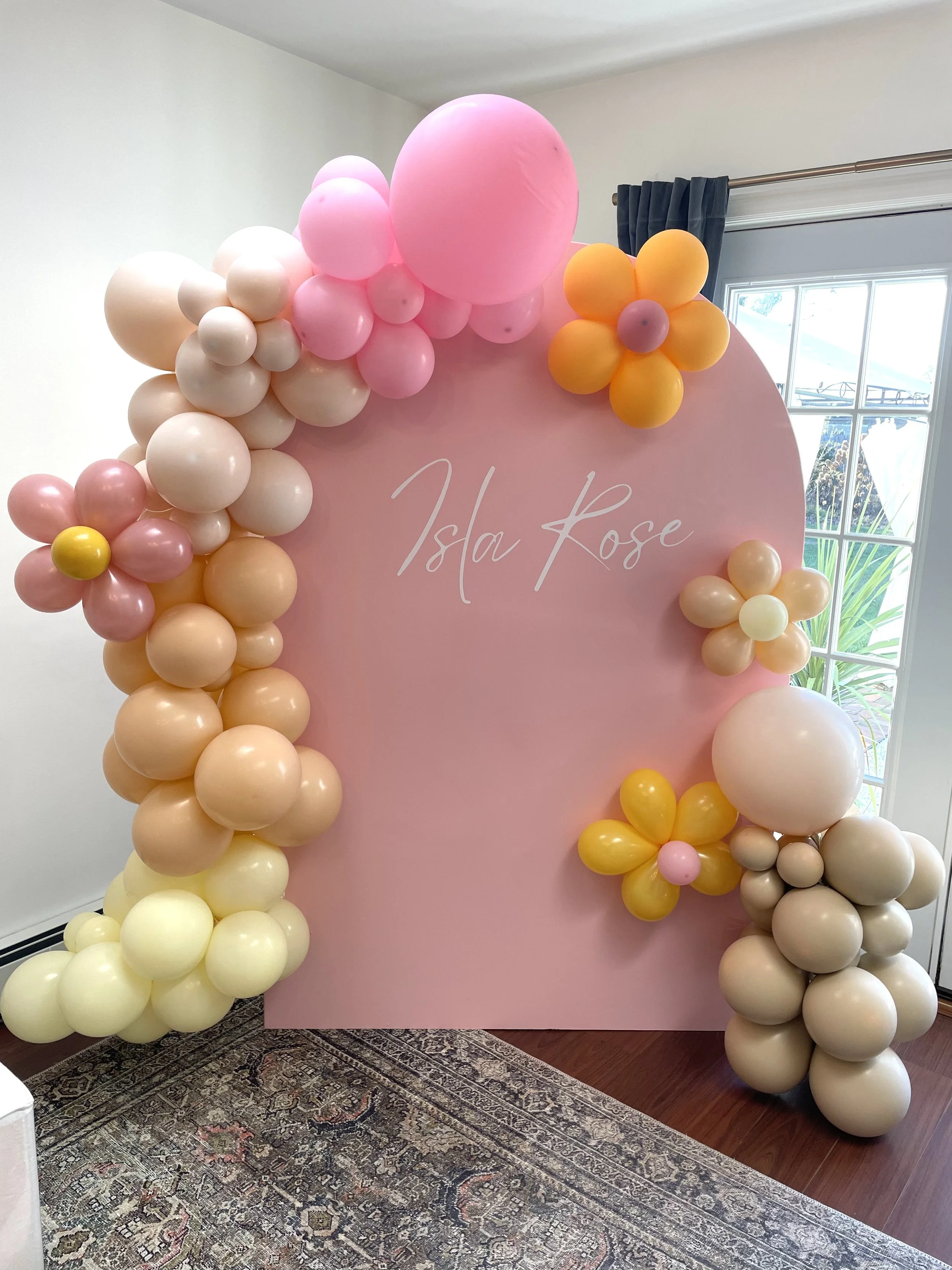 12' of Balloons & Daisies 