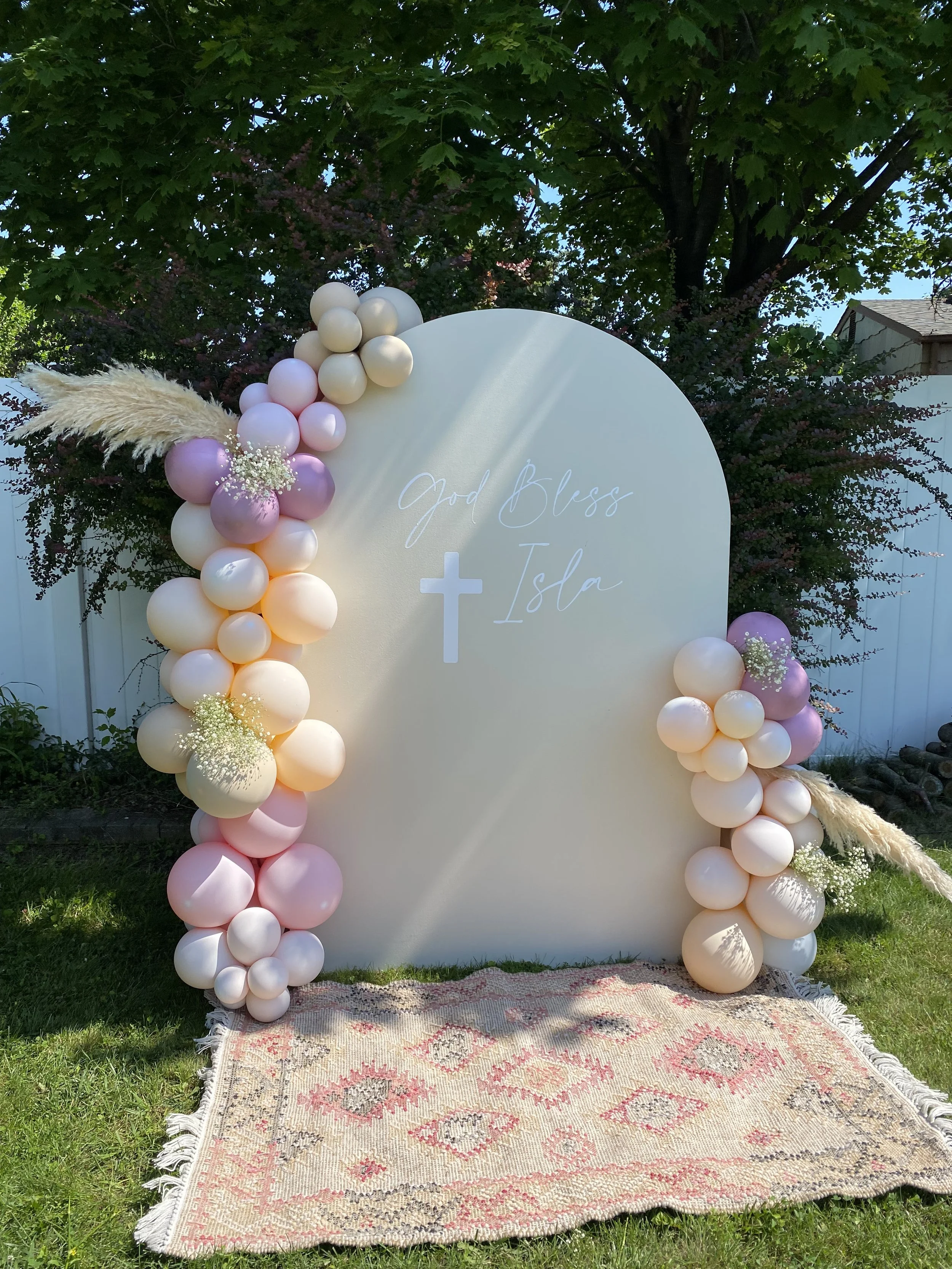 9' of Balloons with Pampas Grass & Baby's Breath