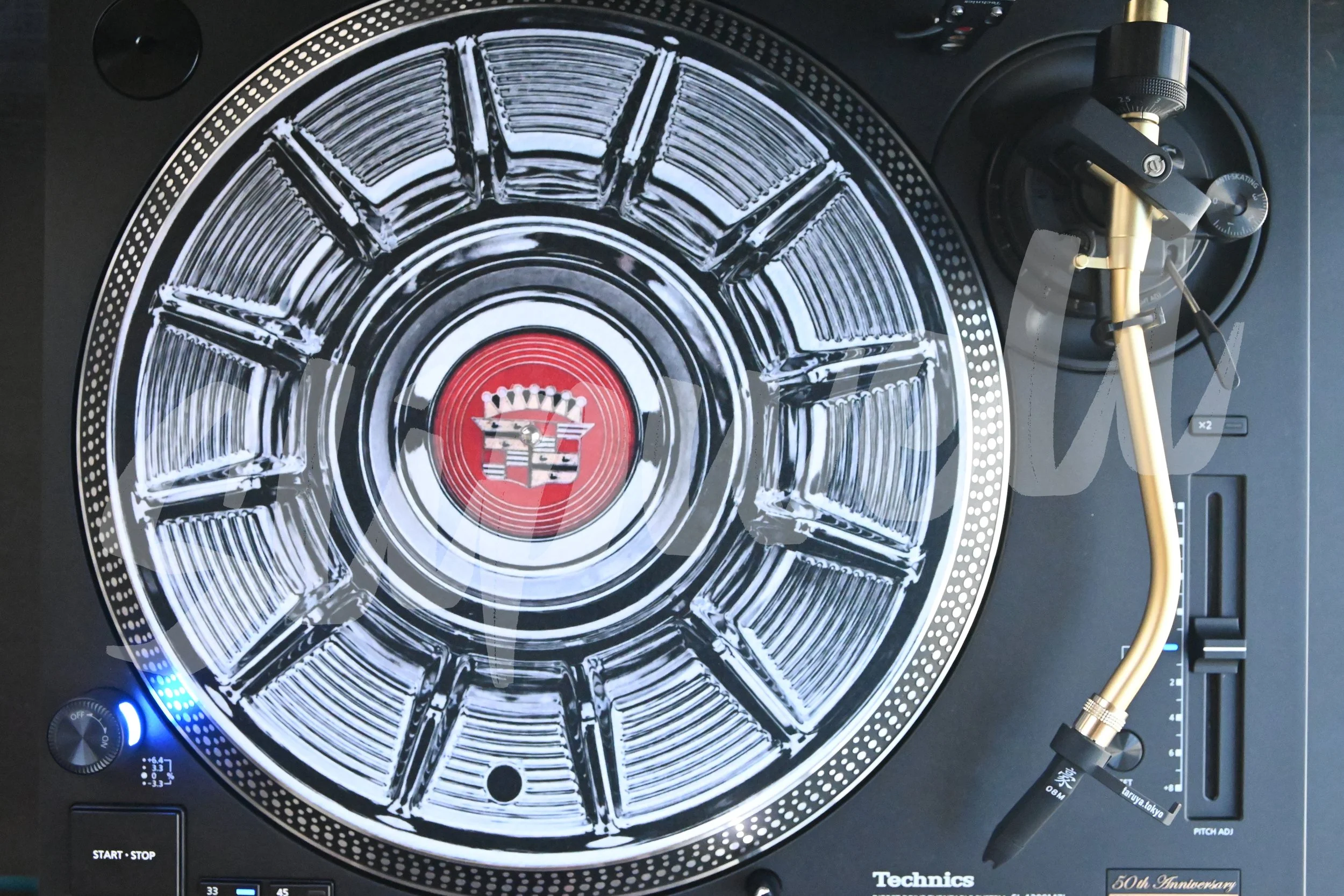 '57 Cadillac Wheel Covers (Sombrero) Slipmat