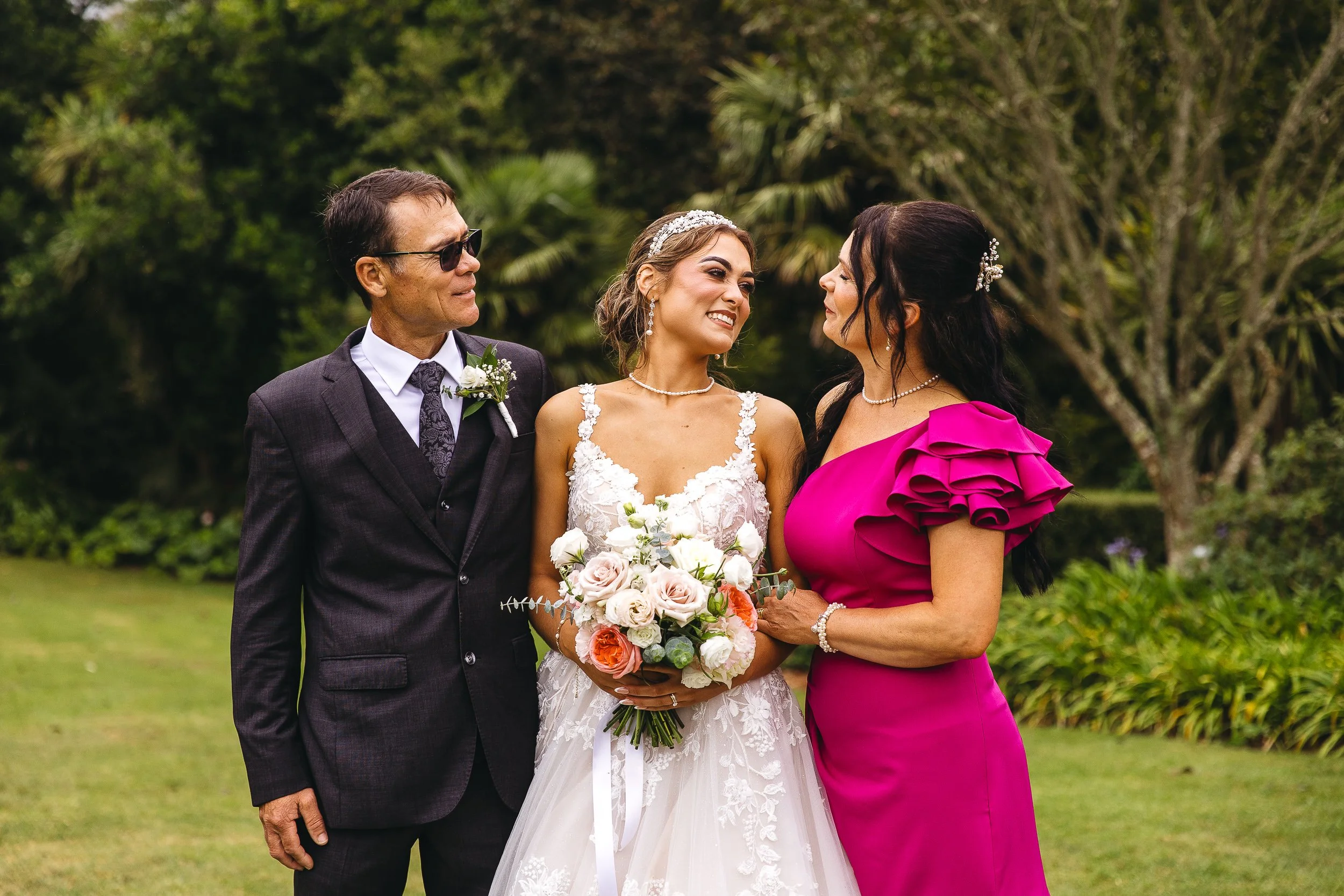 Ilumography Riverbend Garden Wedding Photographer New Plymouth_087.jpg