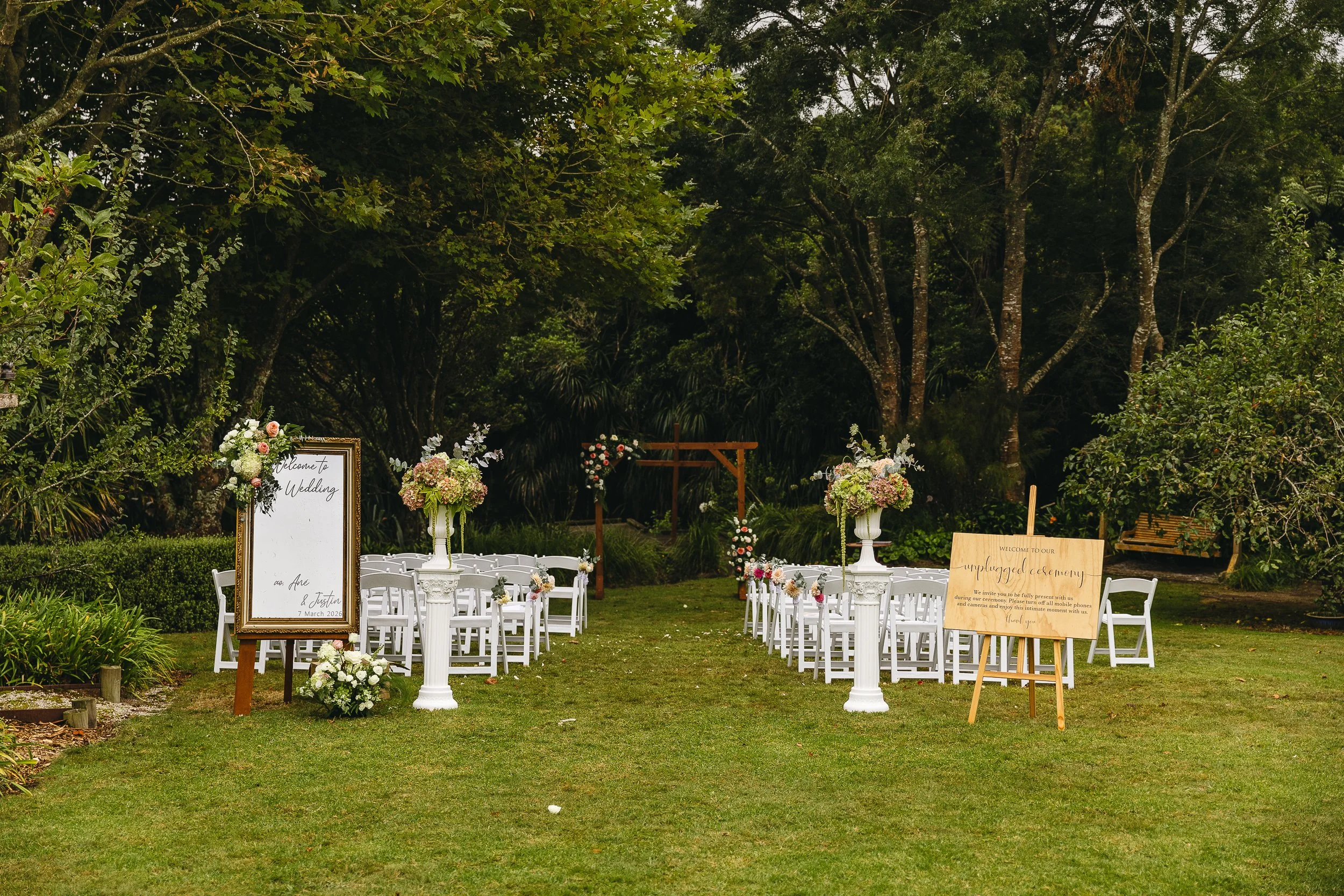 Ilumography Riverbend Garden Wedding Photographer New Plymouth_089.jpg