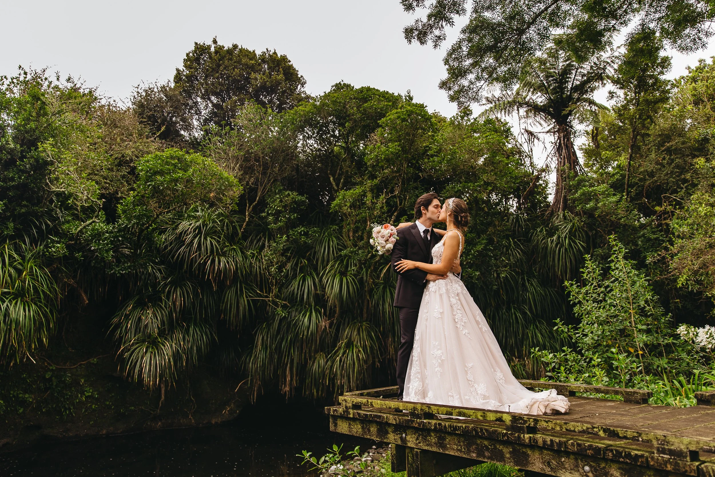 Ilumography Riverbend Garden Wedding Photographer New Plymouth_115.jpg