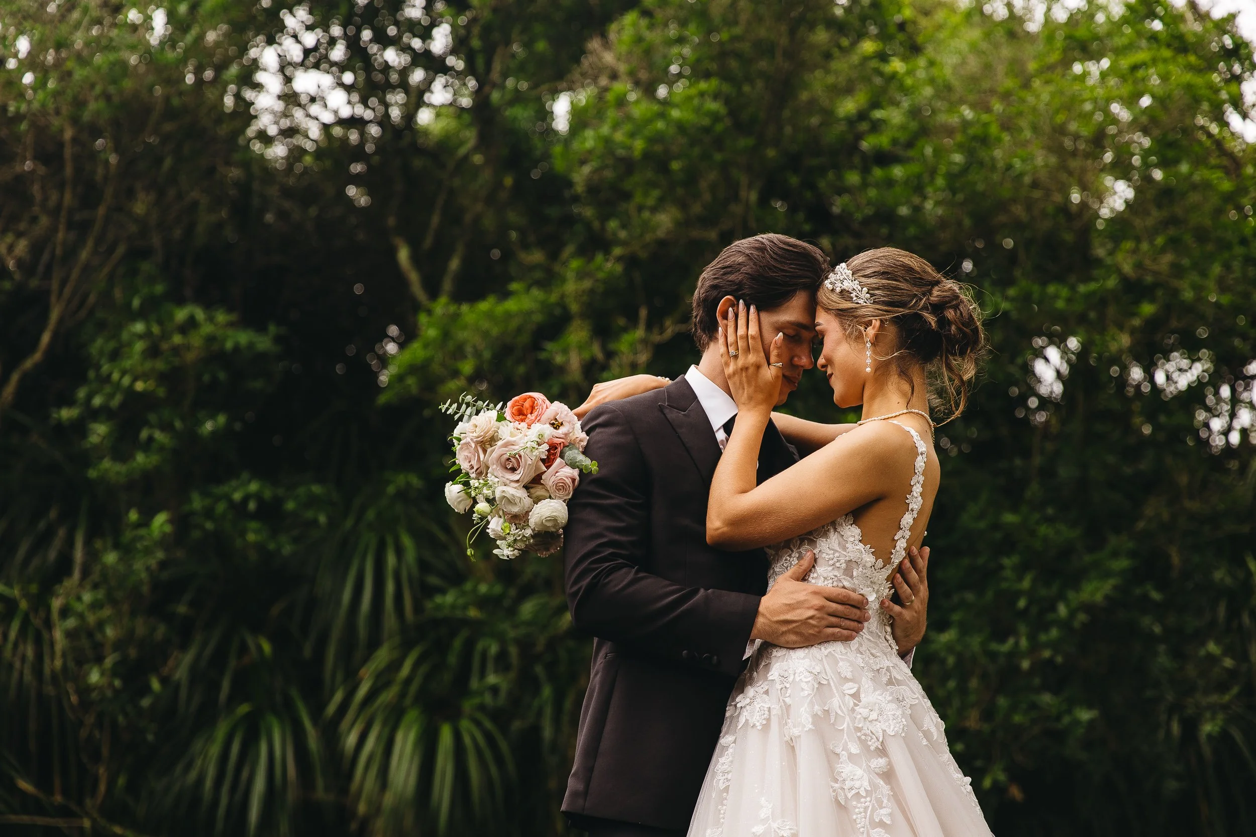 Ilumography Riverbend Garden Wedding Photographer New Plymouth_116.jpg