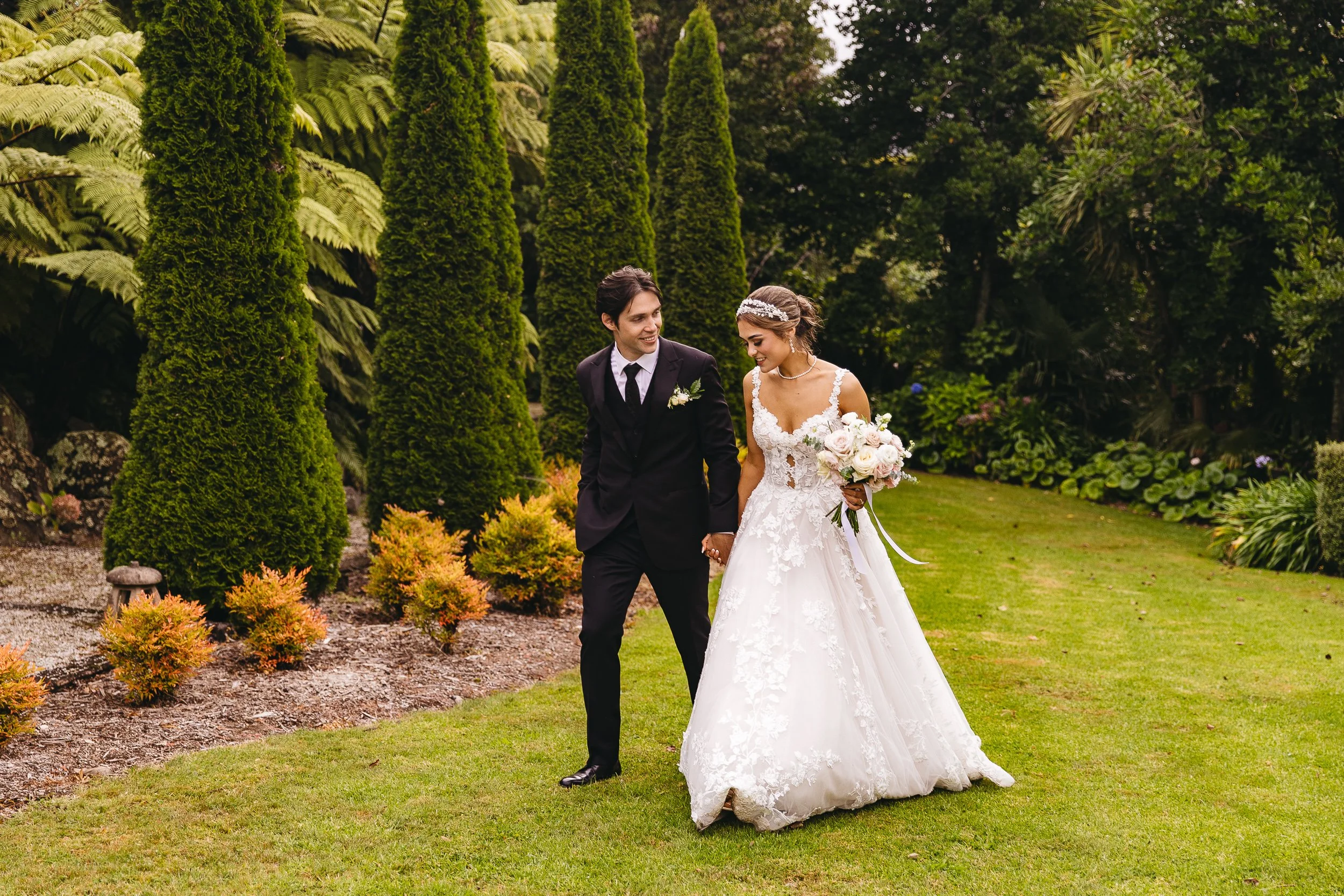 Ilumography Riverbend Garden Wedding Photographer New Plymouth_127.jpg