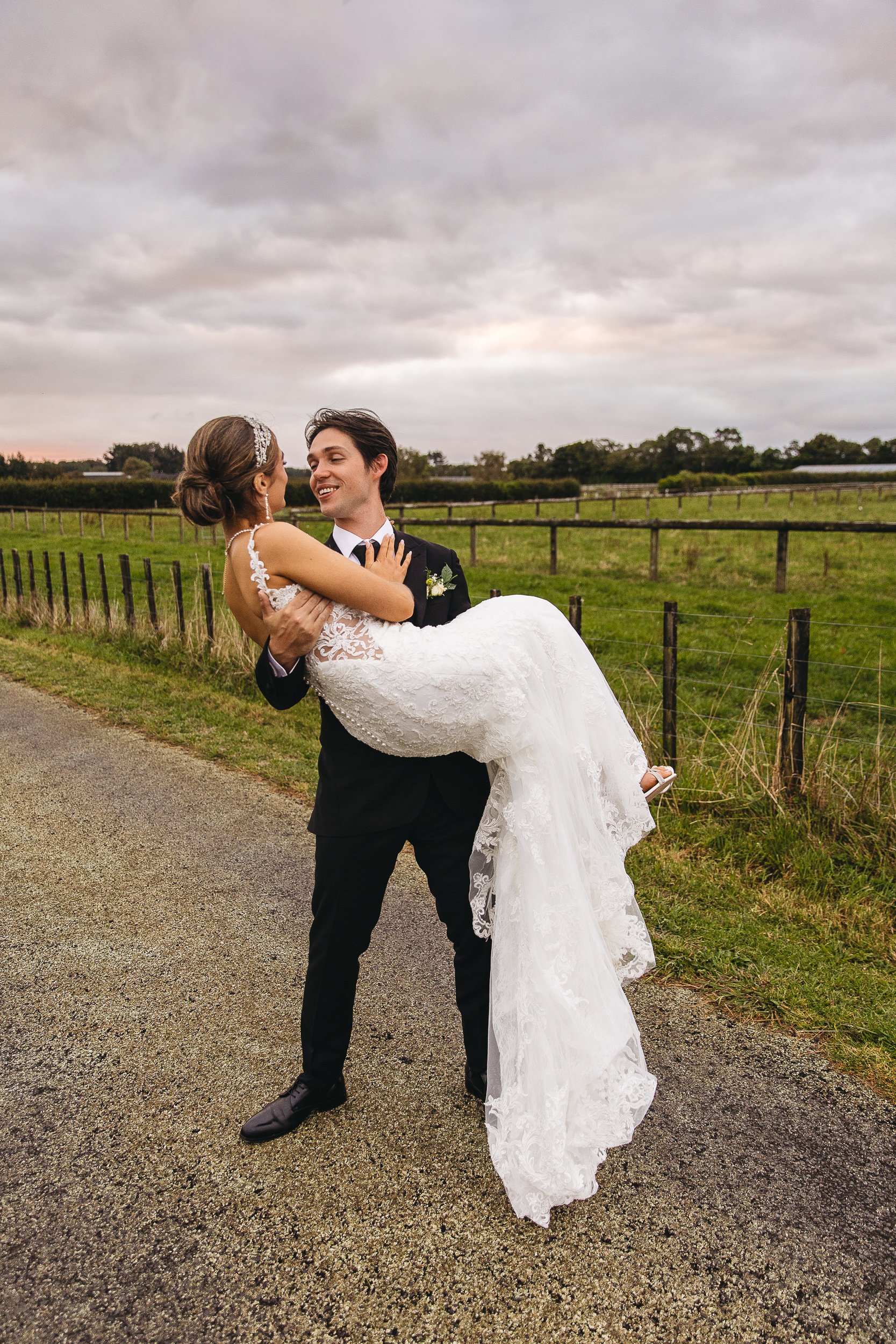 Ilumography Riverbend Garden Wedding Photographer New Plymouth_158.jpg