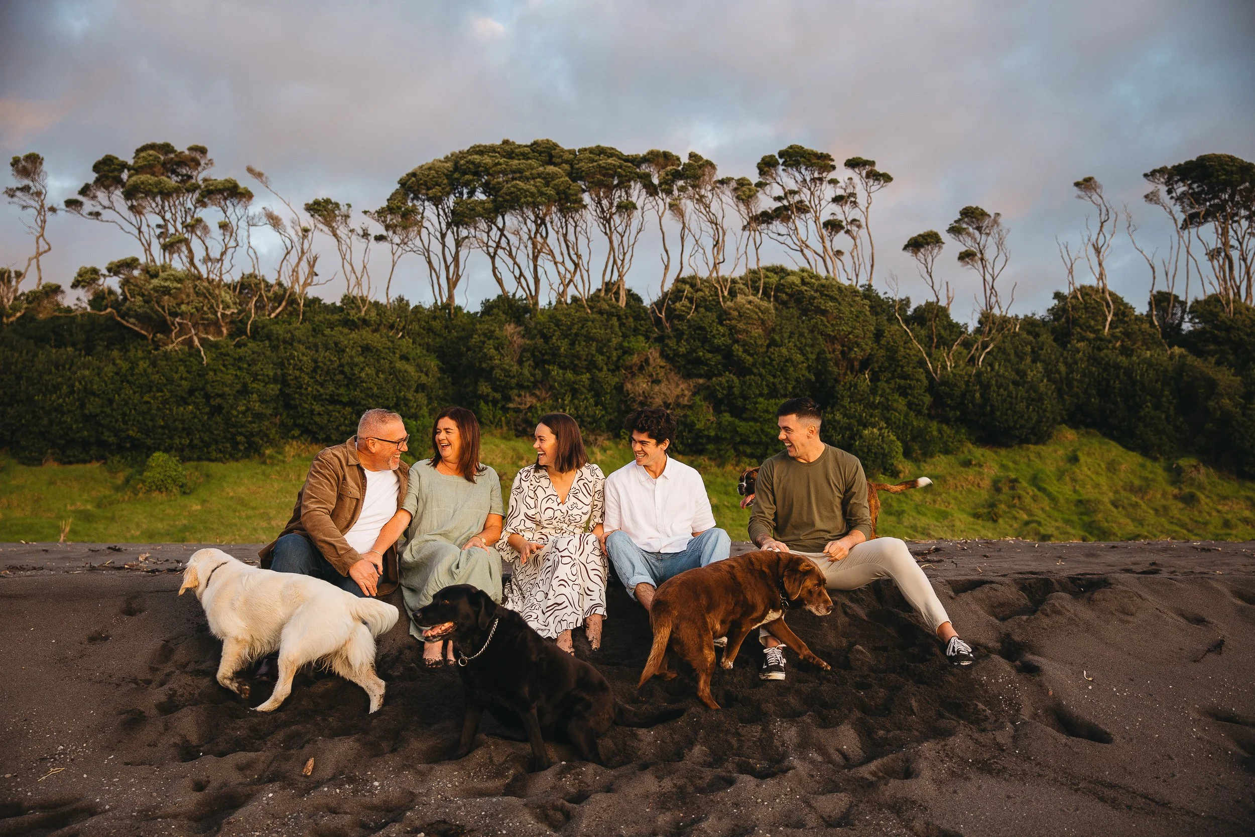 The Luque Family Shoot &amp; Pregnancy Announcement | Oakura, Taranaki