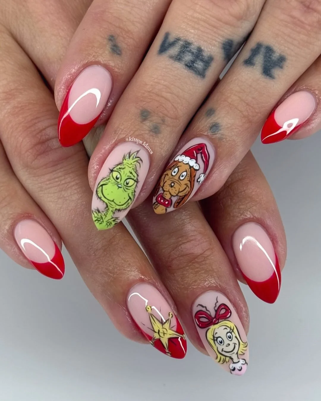 the the&hellip;&hellip;the GRINCH! 💚
this set was challenging &amp; fun!
cartoon nails will forever be my favorite sets to do! 
.
.
.
.
.
.
.
.
.
.
.
.
#grinchnails #thegrinch #christmasnails #structuredmanicure #cartoonnails