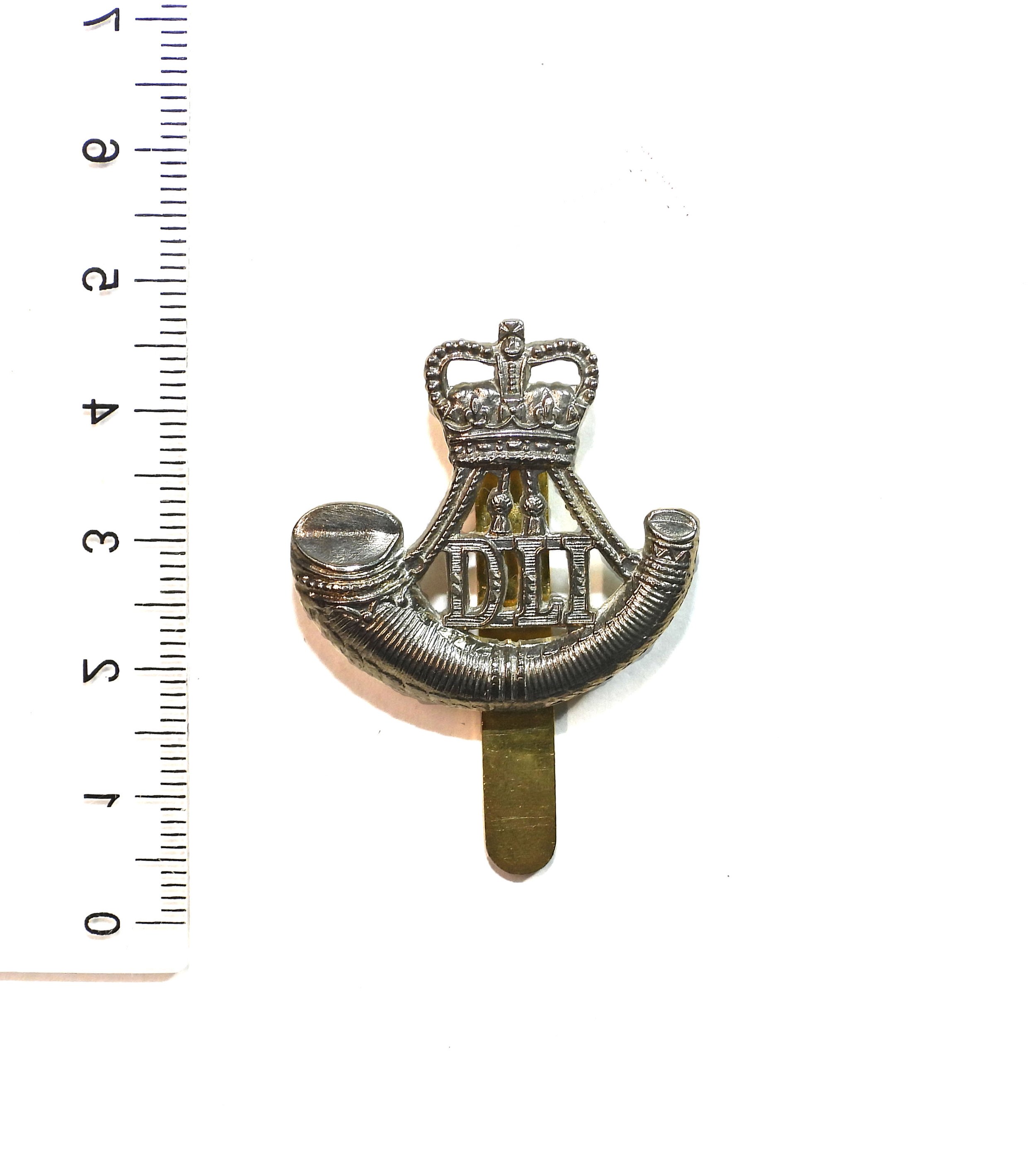 Durham Light Infantry Beret Badge. United Kingdom.