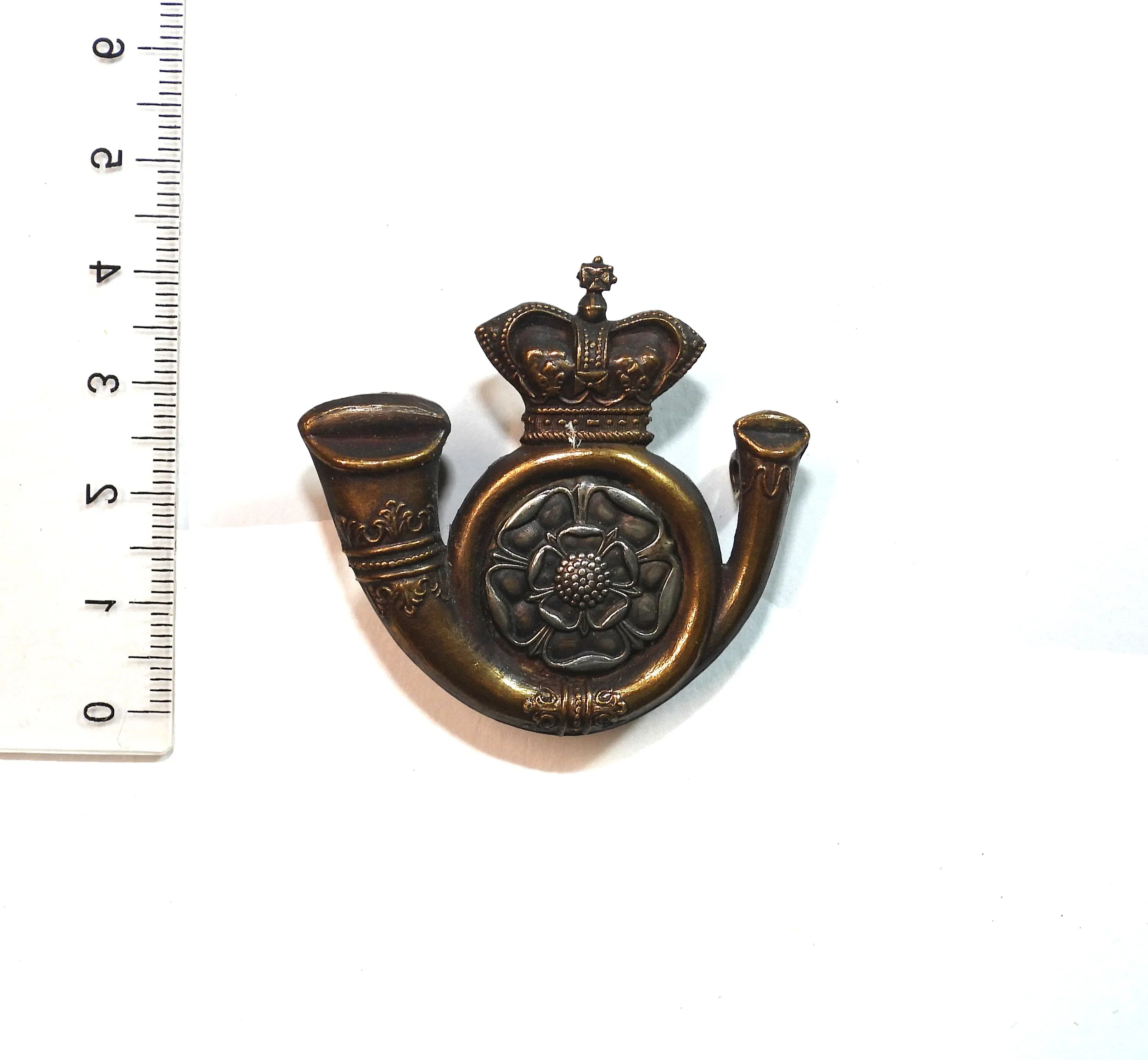 King's Own Yorkshire Light Infantry QVC Cap Badge. United Kingdom.