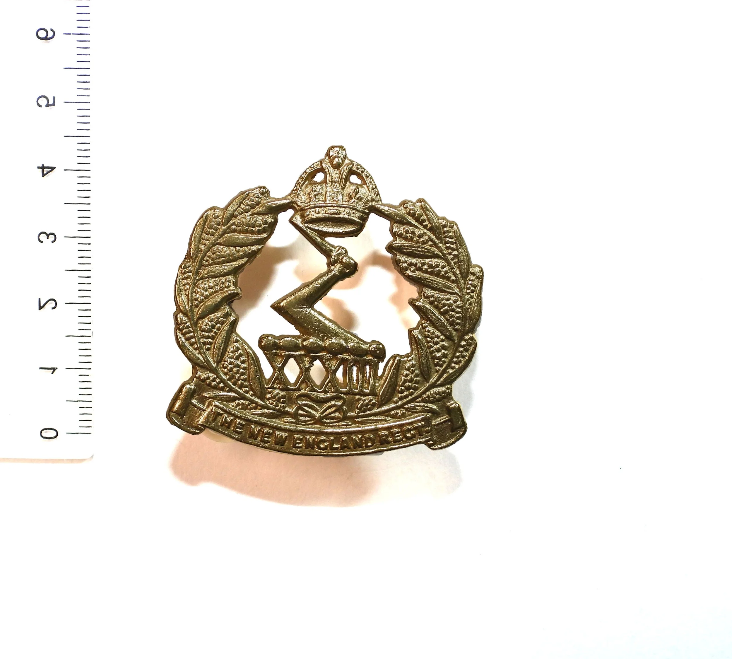33rd Infantry Battalion (The New England Regiment) Reproduced Cap Badge. Australia.