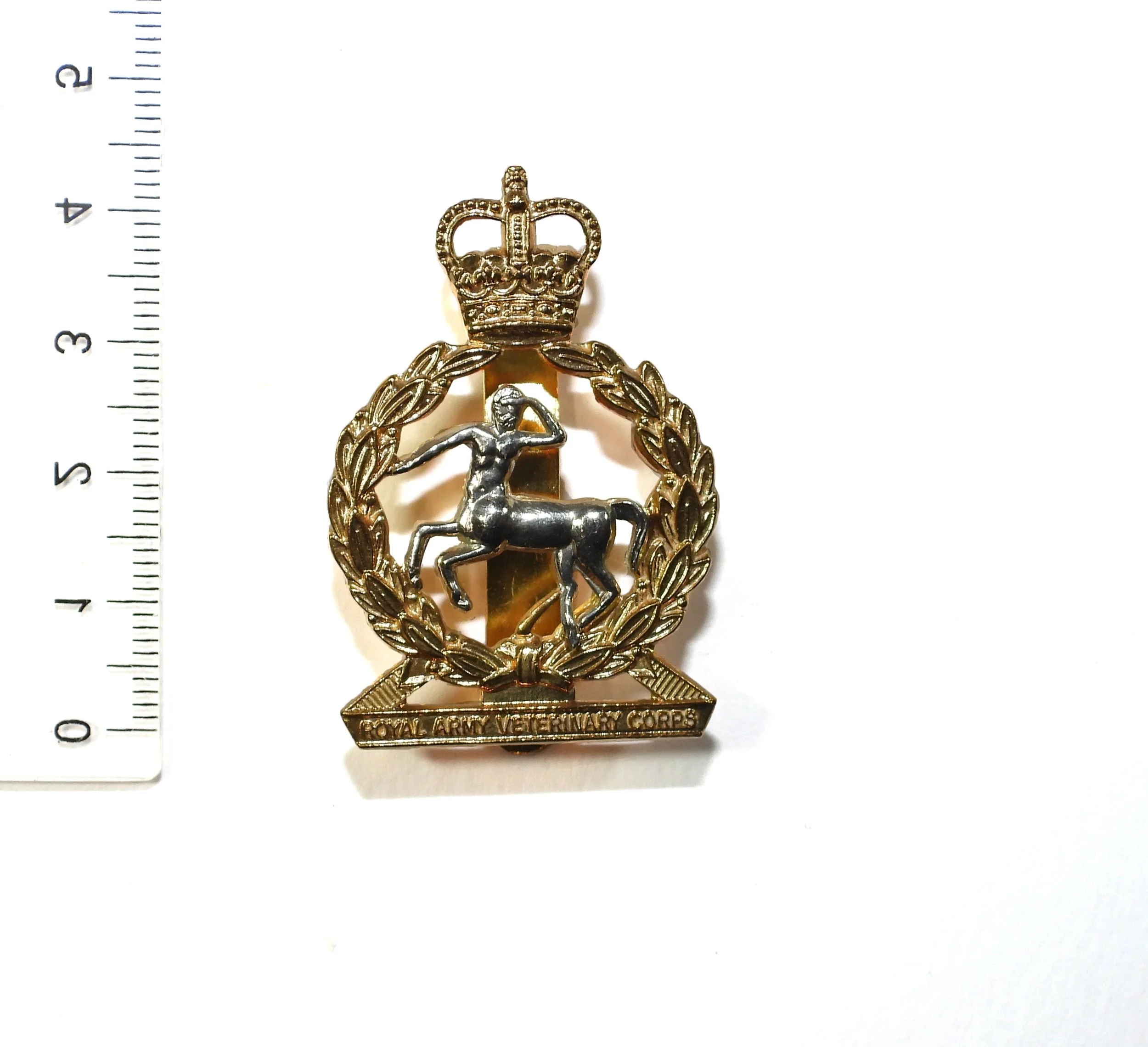 Royal Army Veterinary Corps Cap Badge. United Kingdom.