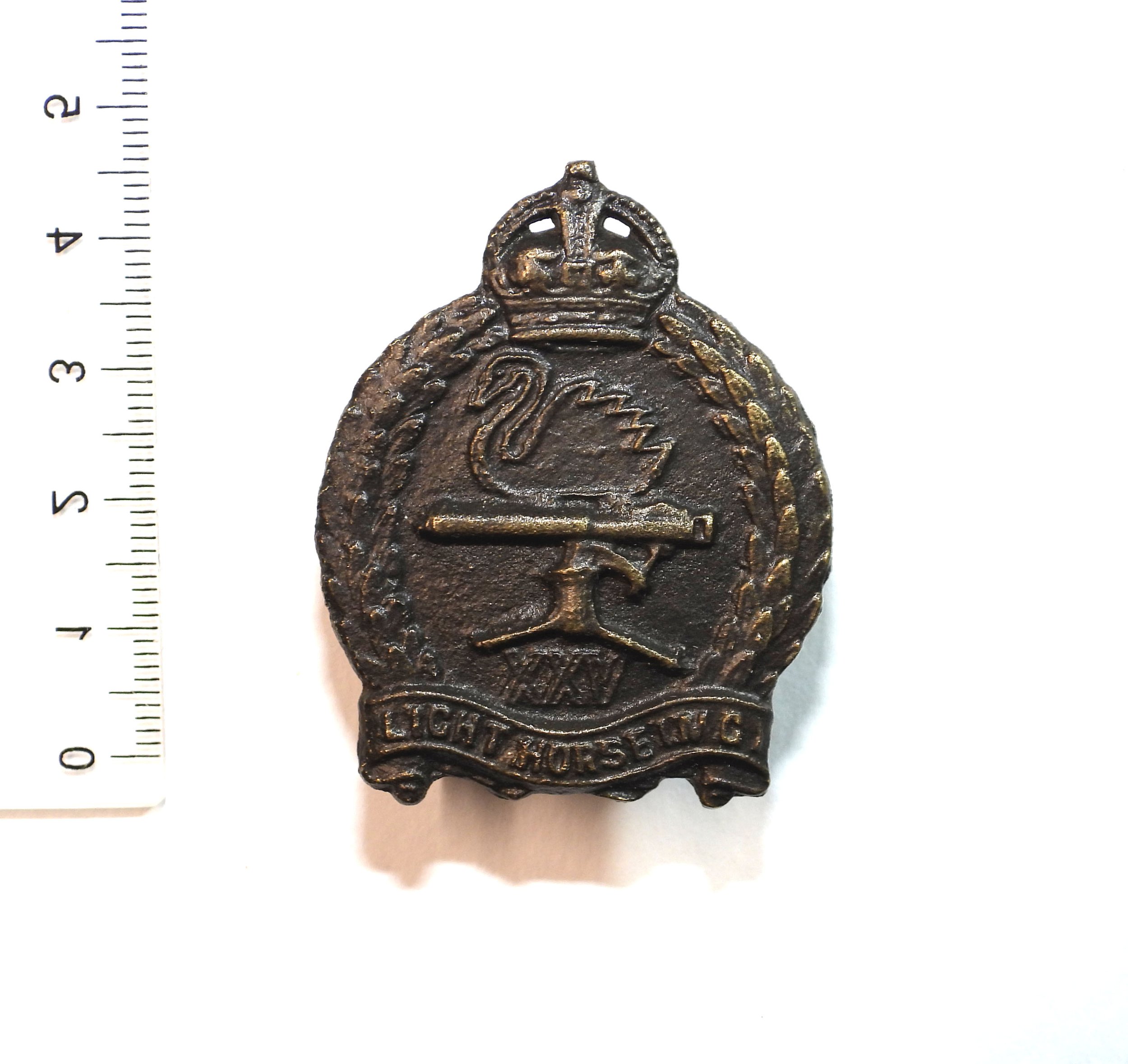 25th Light Horse (Machine Gun) Regiment Reproduced Cap Badge. Australia.