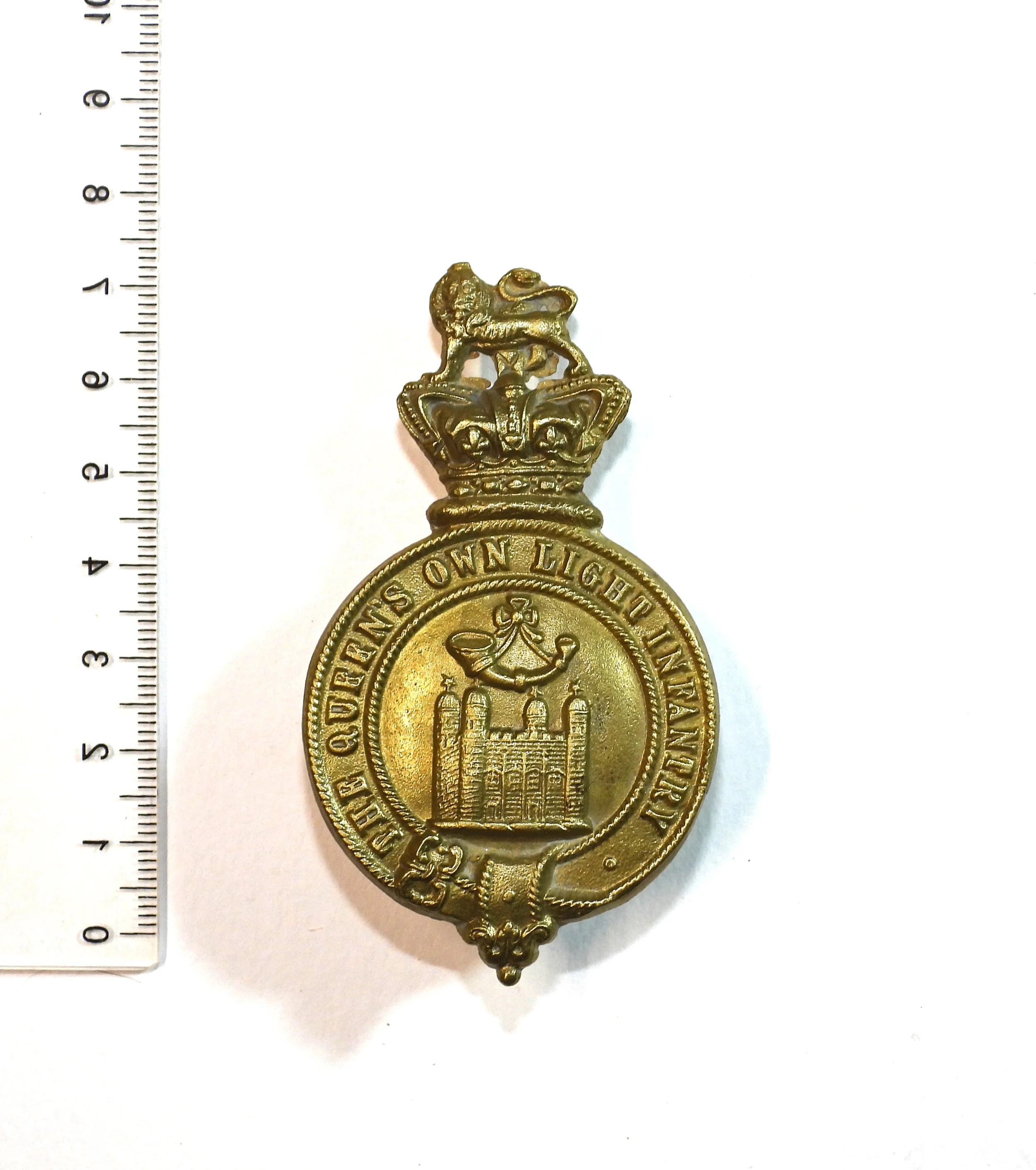 Queen's Own Light Infantry Cap Badge. United Kingdom.