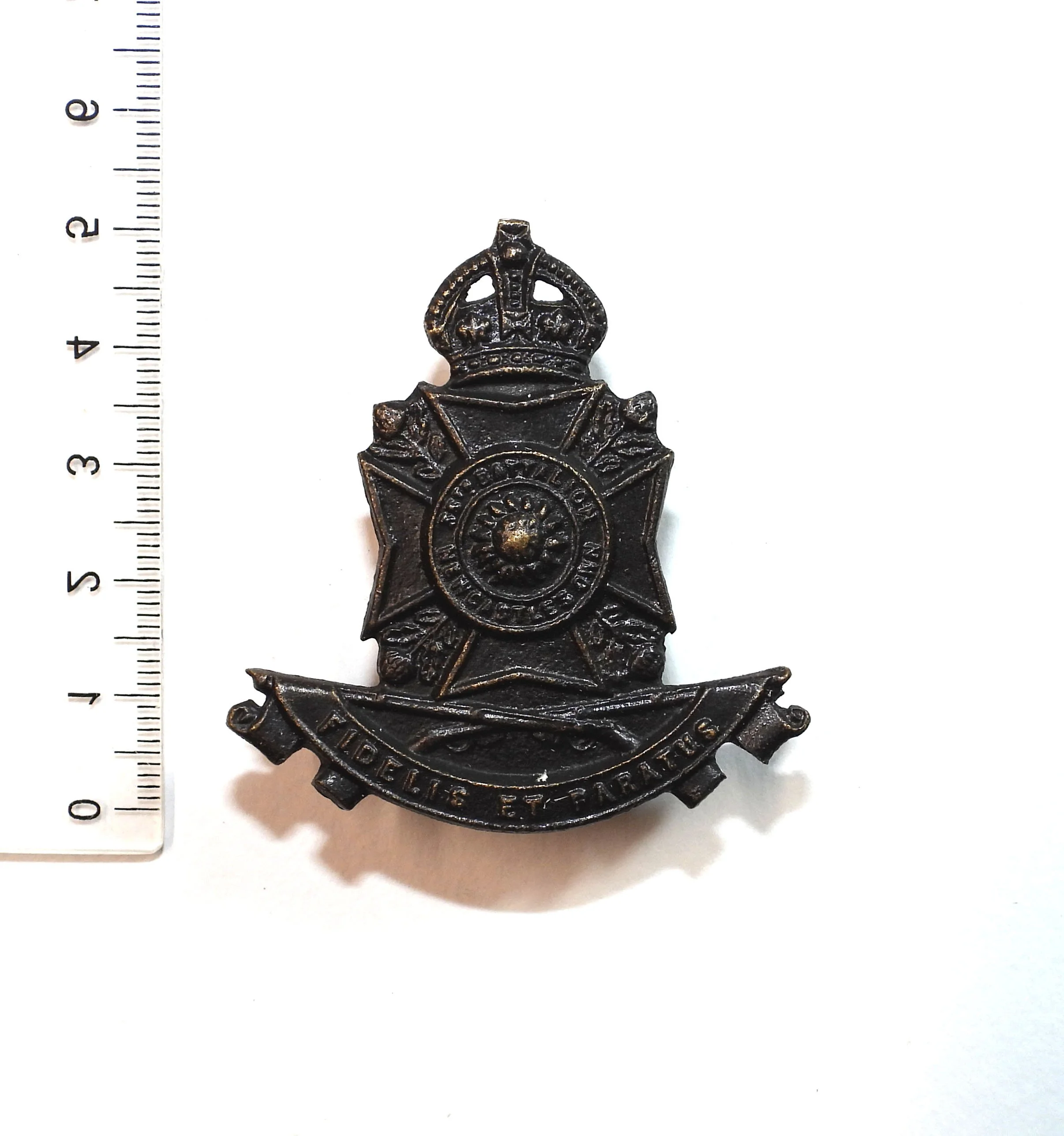 35th Australian Infantry Battalion (Newcastle's Own) Reproduced Cap Badge. Australia.