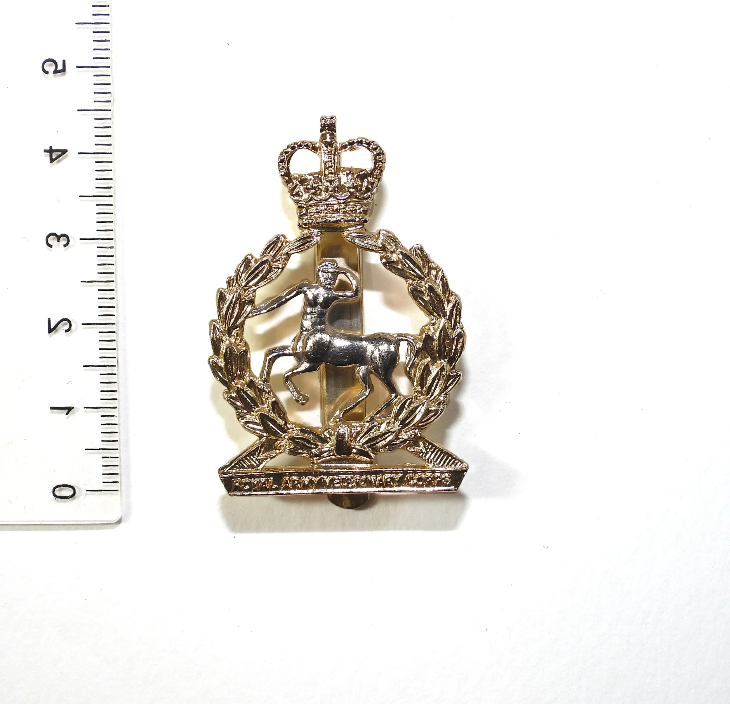 Royal Army Veterinary Corps Anodised Cap Badge. United Kingdom.