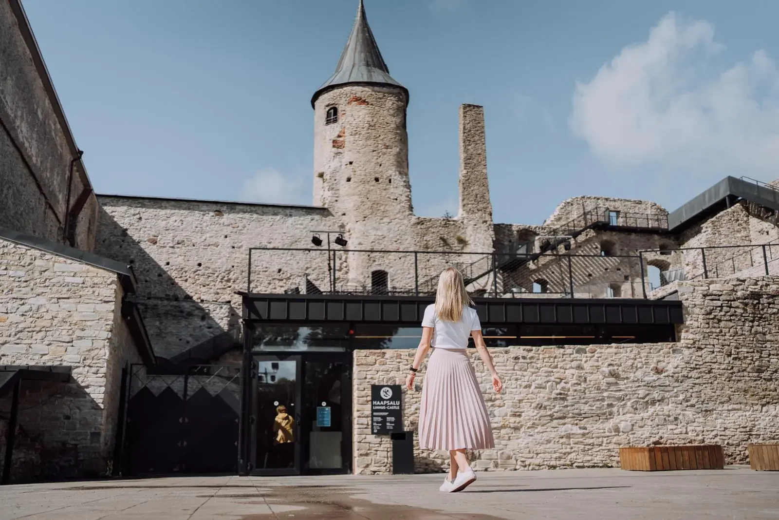 Castle-Haapsalu-visit-estonia_.webp