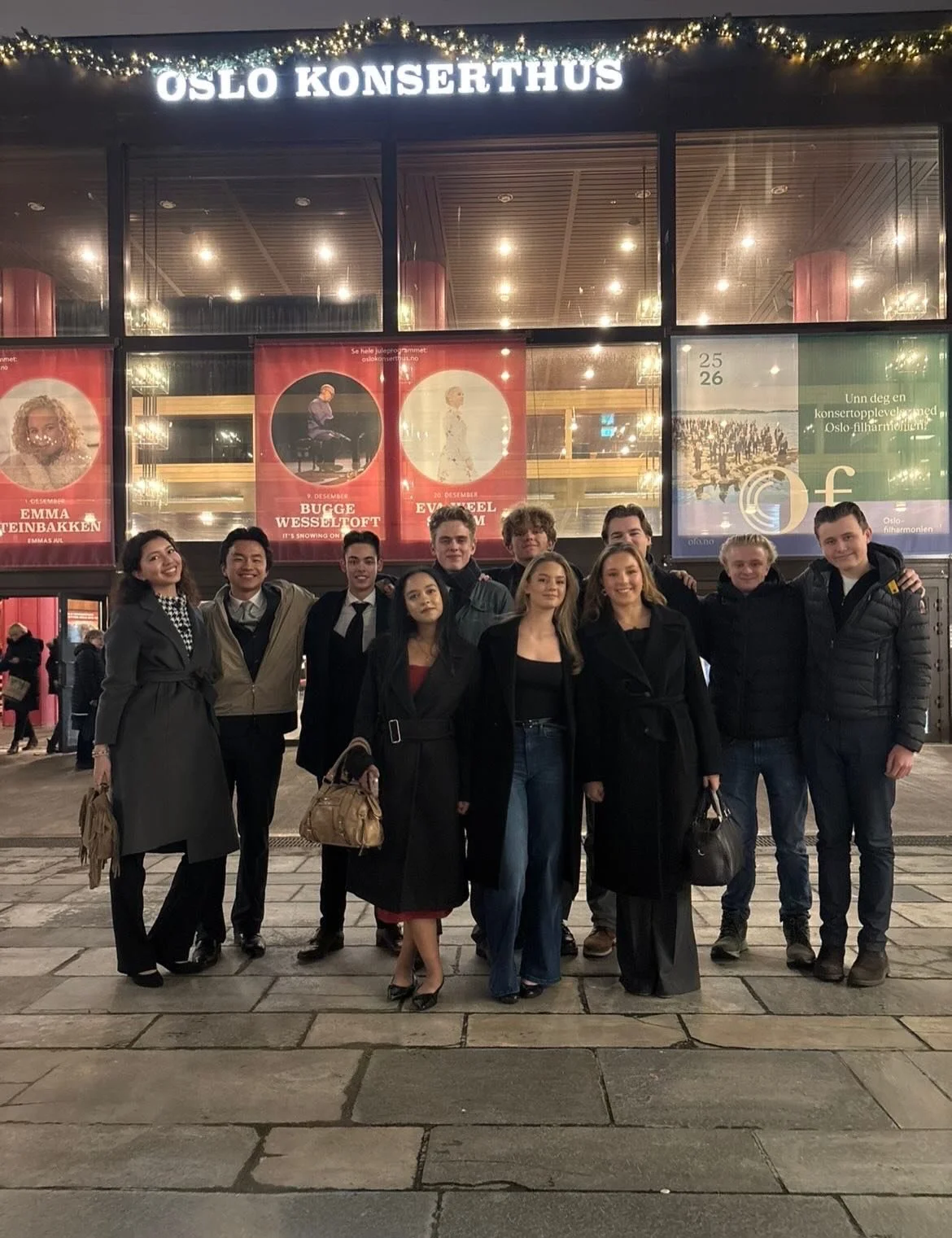 Vi har hatt juleavslutning i helgen! Stas med europeisk piano konsert og hyggelig middag etterp&aring;. Takk til alle som har bidratt til Oslo Europeisk Ungdom i &aring;r! God jul og godt nytt&aring;r 🇪🇺🎄🥳