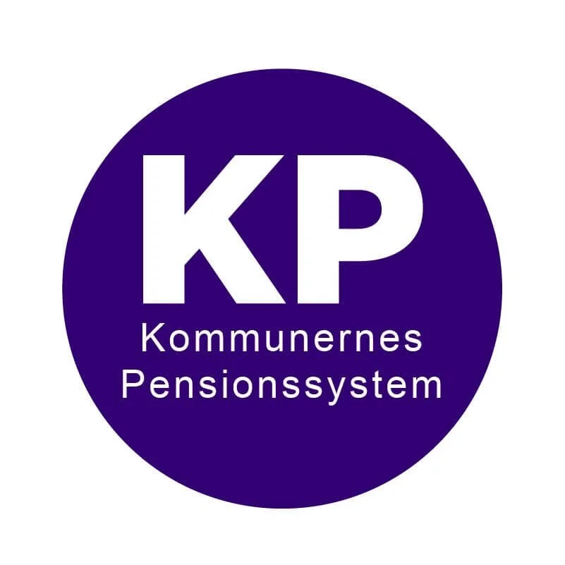Logo for Kommunernes Pensionssystem med store hvide bogstaver 'KP' i midten og teksten 'Kommunernes Pensionssystem' under.