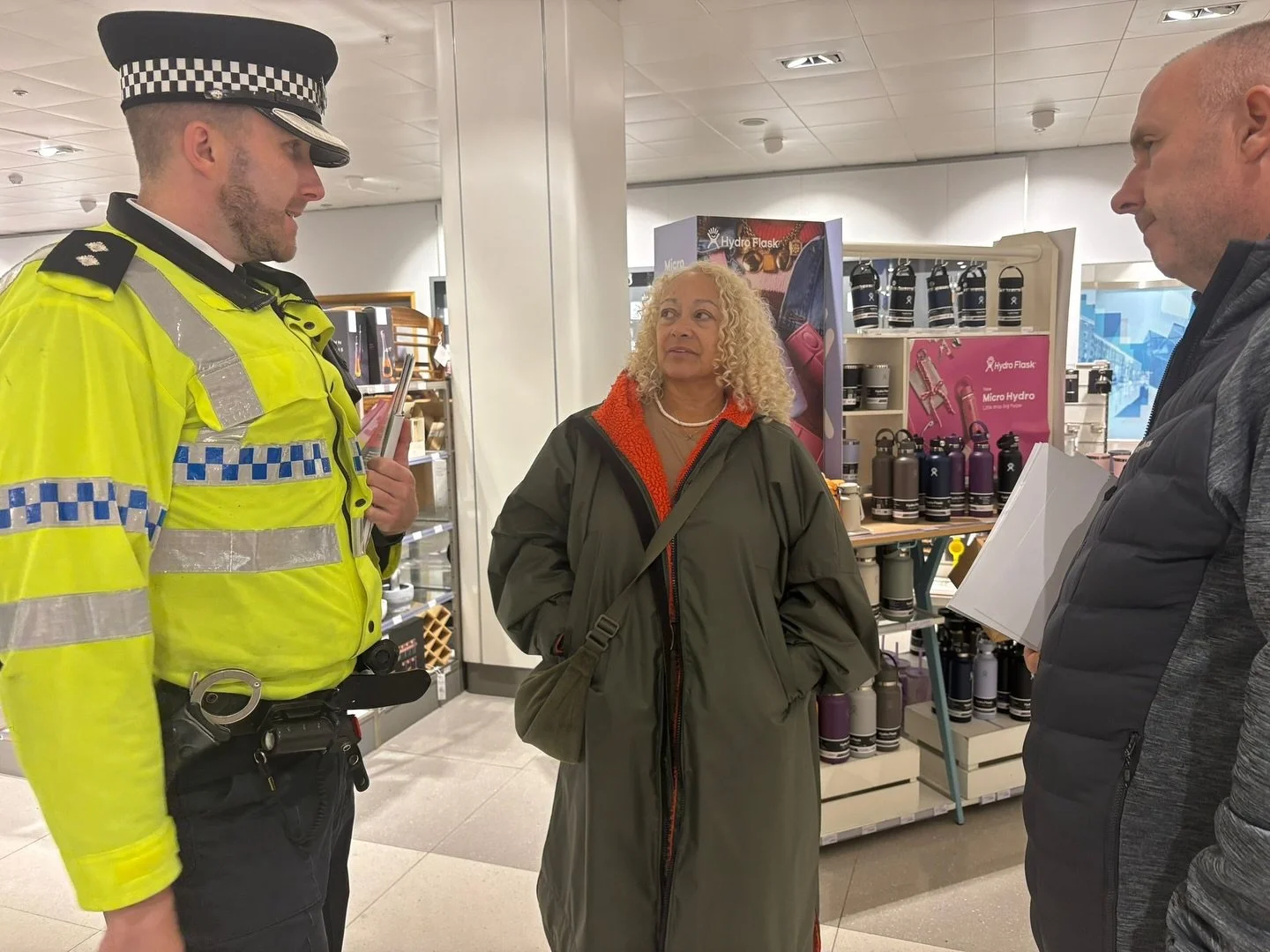 Great to join our City Centre Neighbourhood Police Team and Liverpool City Council Neighbourhood Manager, Gary O’Rourke, for a walkaround in L1 this week.
As part of National Hate Crime Awareness Week, we spoke to local businesses and resident