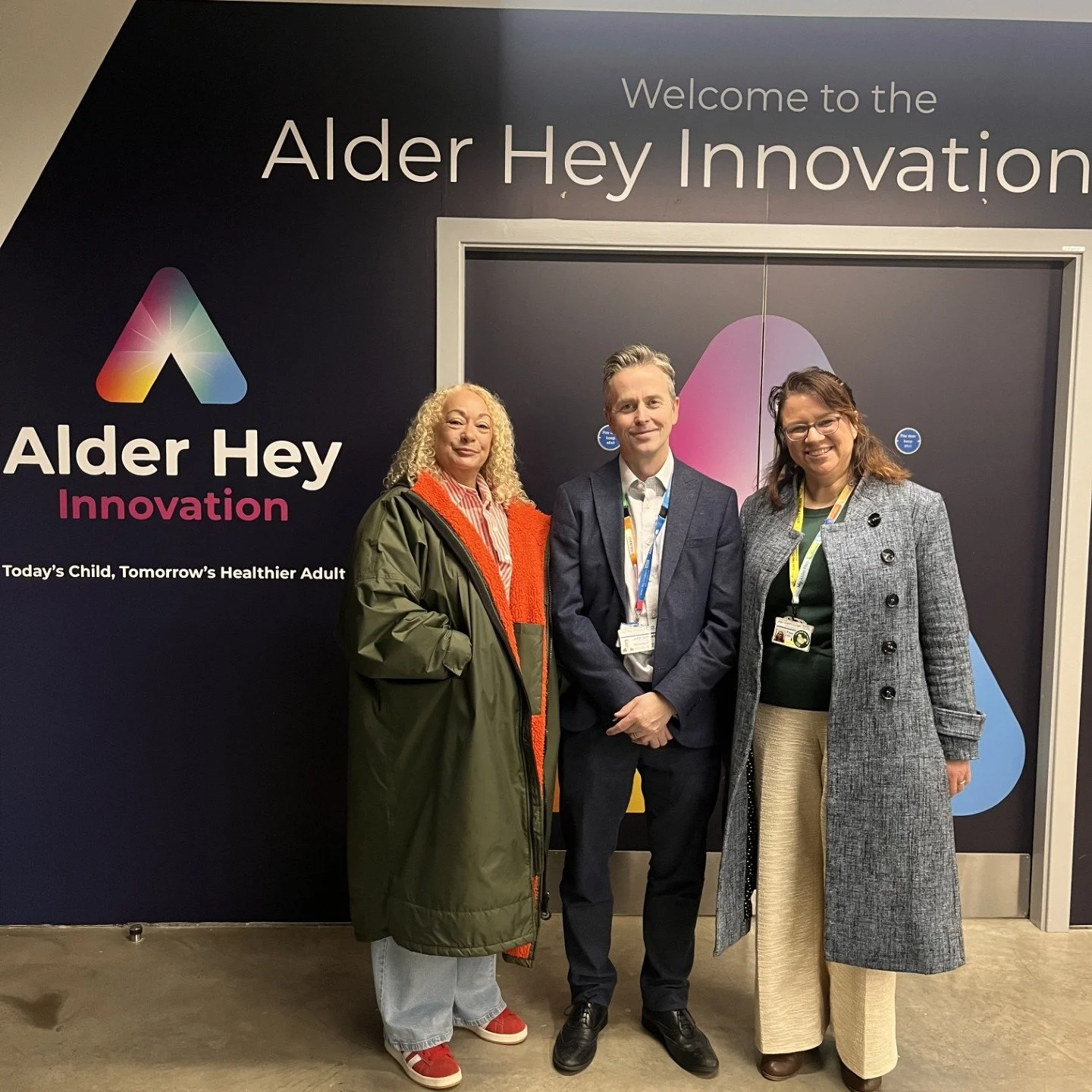 A lovely visit to @alderhey Children's Hospital, where their work to improve the lives of children and young people across Merseyside and beyond continues to truly inspire me.

From cutting-edge collaboration with our universities to the dedication, 