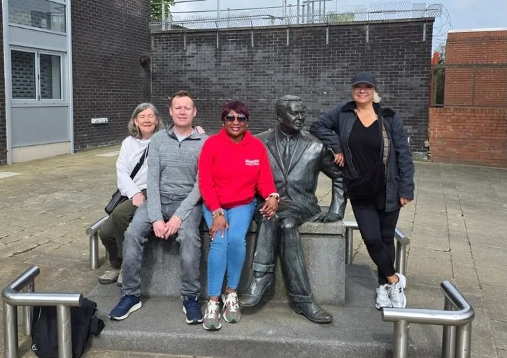 Great to be out in Knowsley with Andy Burnham, supporting our fantastic Labour candidates including Vanessa Boateng 🌹

Your vote matters this Thursday 7 May - vote Labour 🗳️